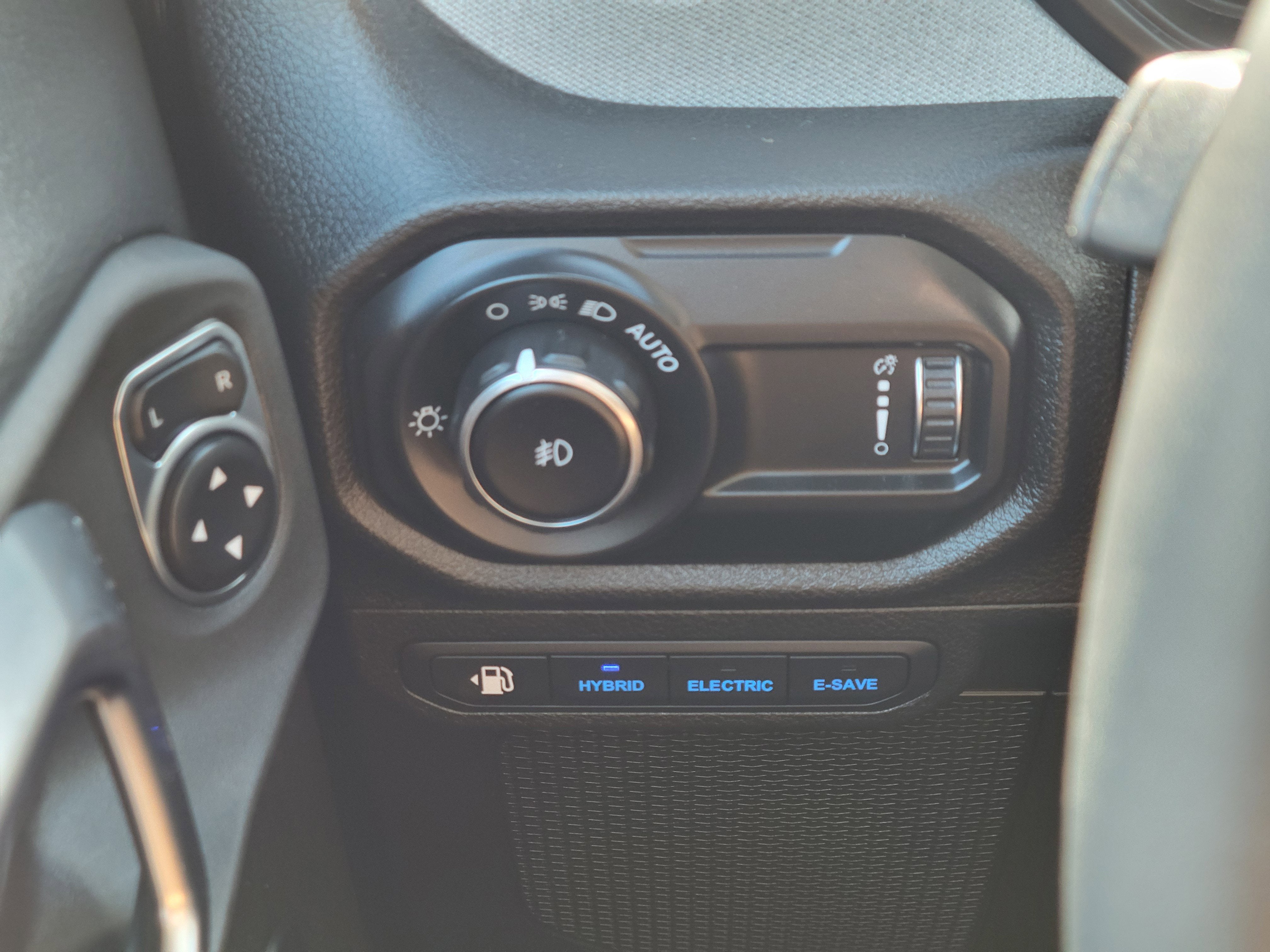 2025 Jeep Wrangler 4xe Willys 4xe