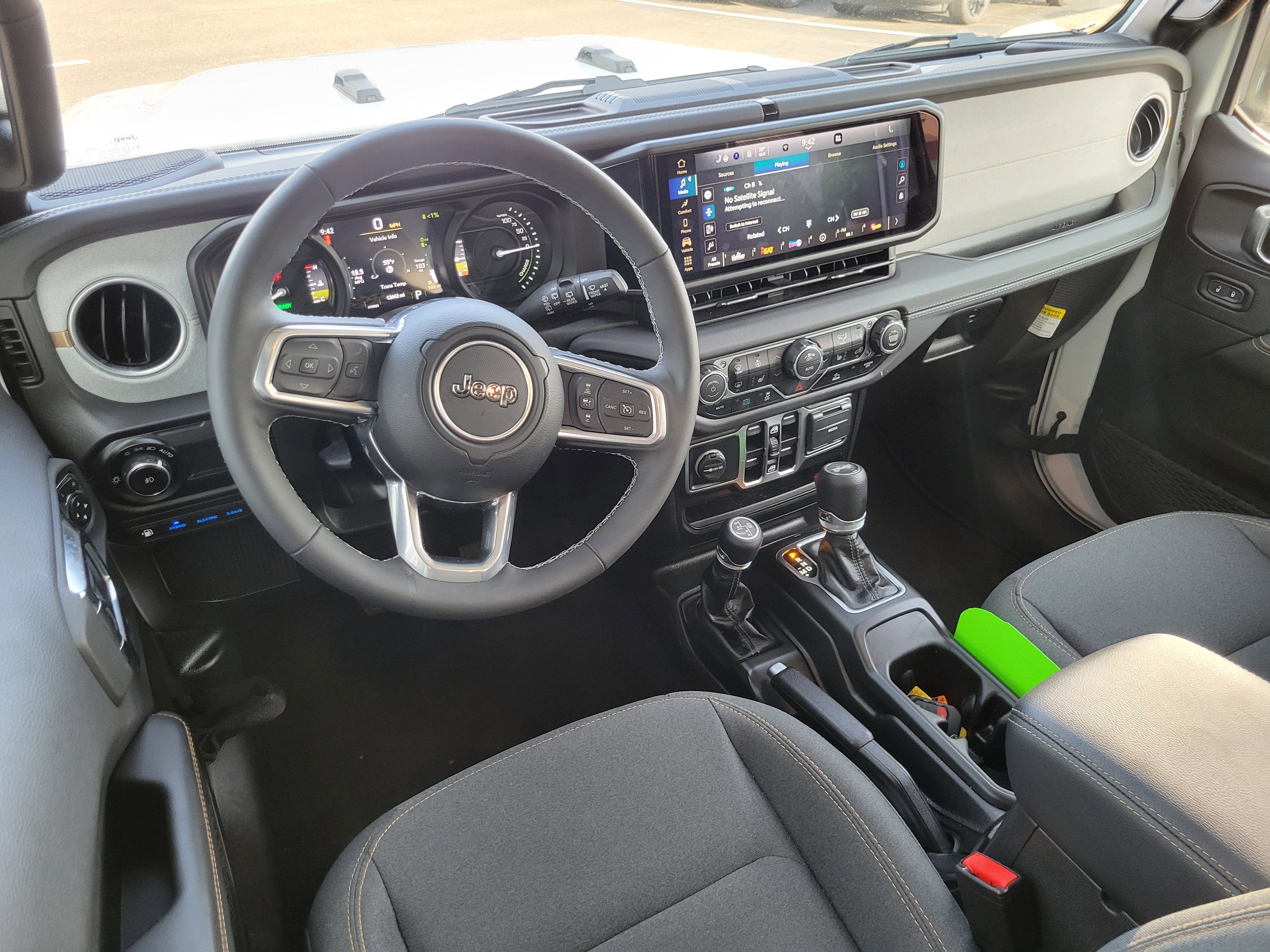 2025 Jeep Wrangler 4xe Sahara 4xe