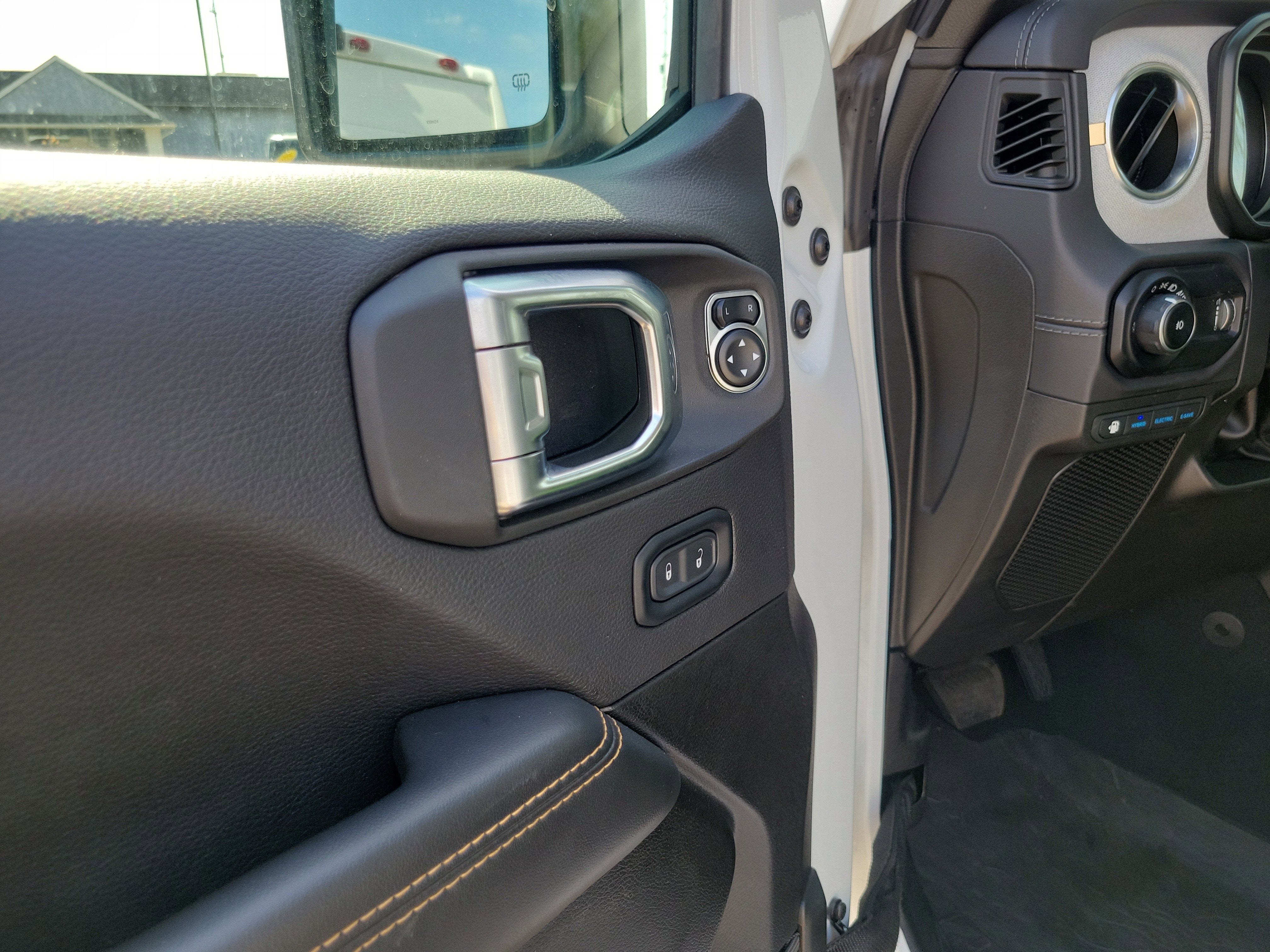 2025 Jeep Wrangler 4xe Backcountry 4xe