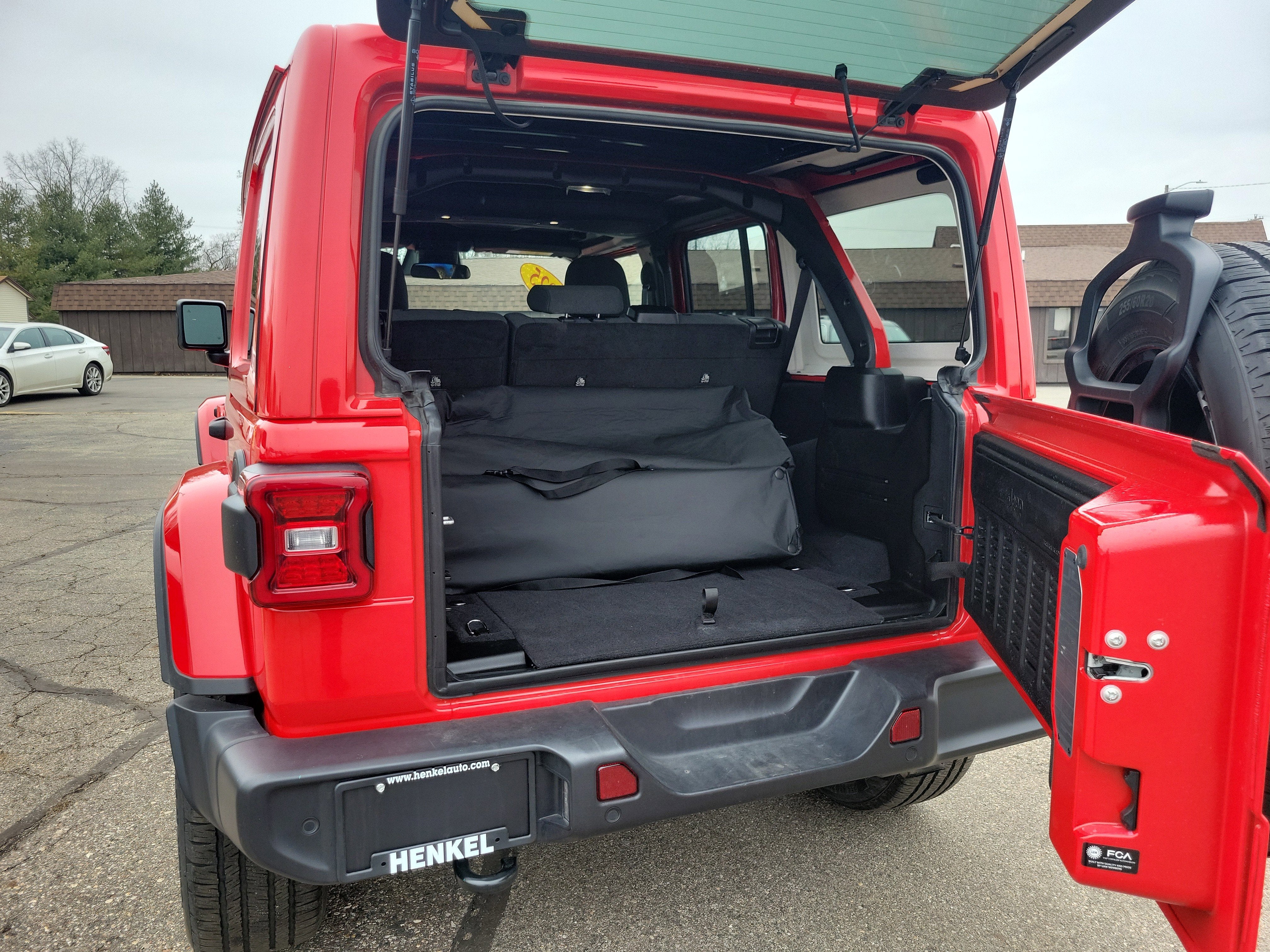 2025 Jeep Wrangler 4xe Sahara 4xe