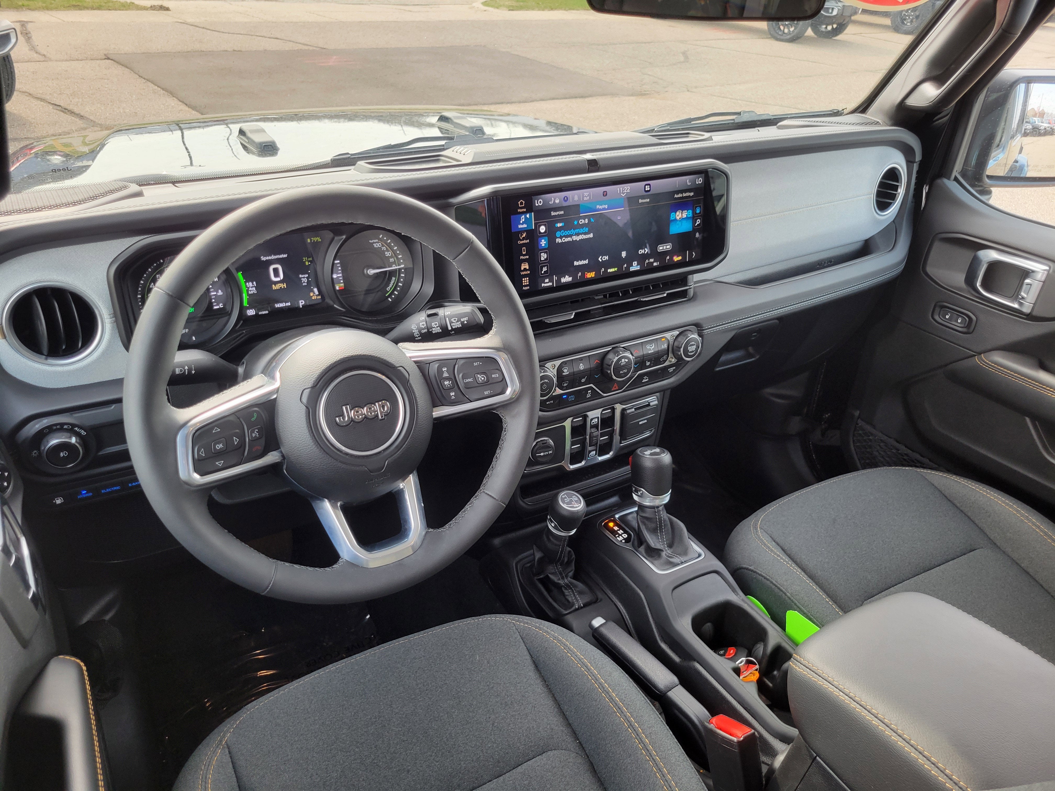 2025 Jeep Wrangler 4xe Sahara 4xe
