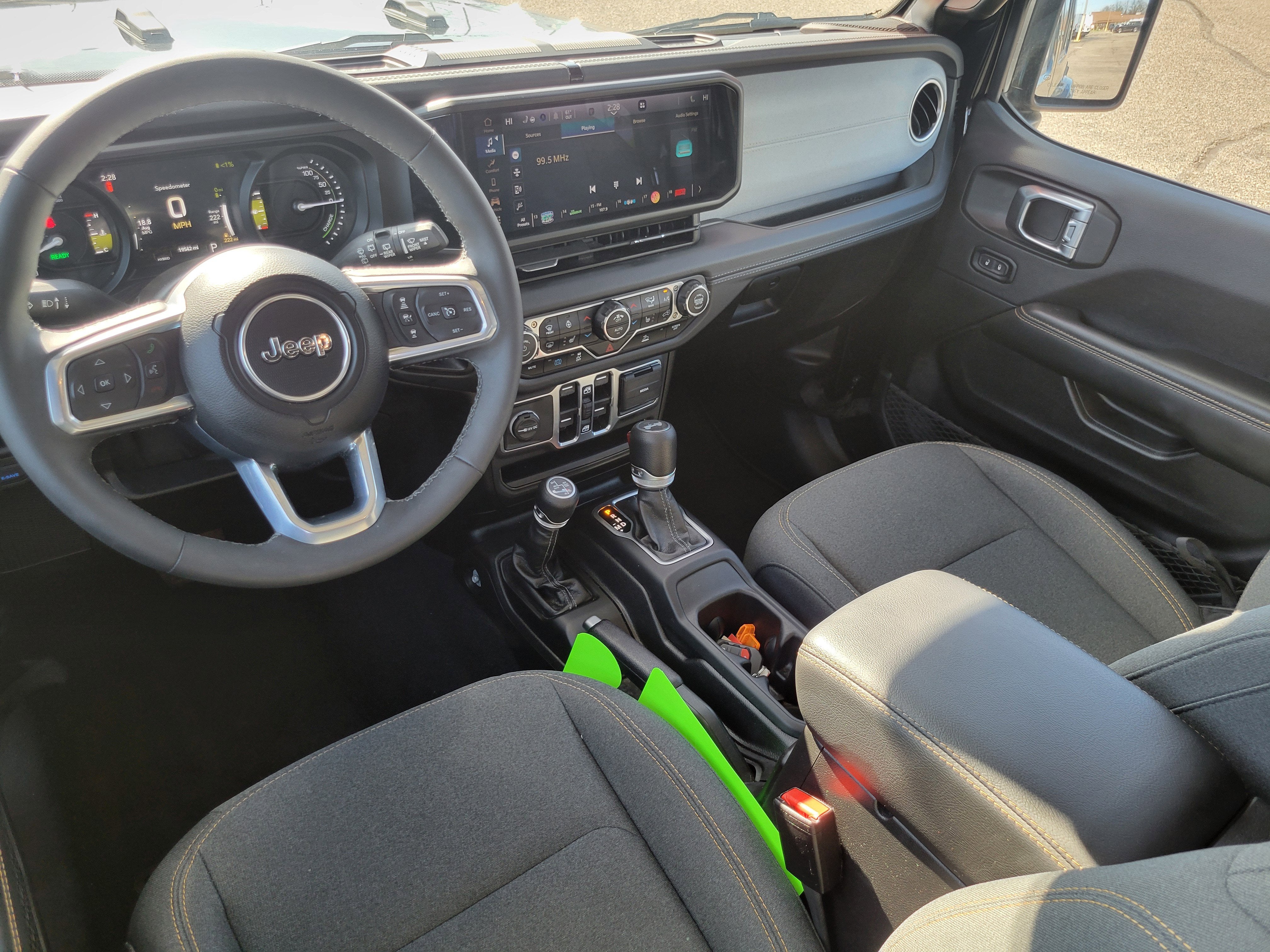 2025 Jeep Wrangler 4xe Sahara 4xe