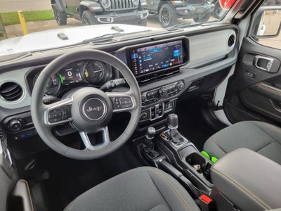2025 Jeep Wrangler 4xe Sahara 4xe