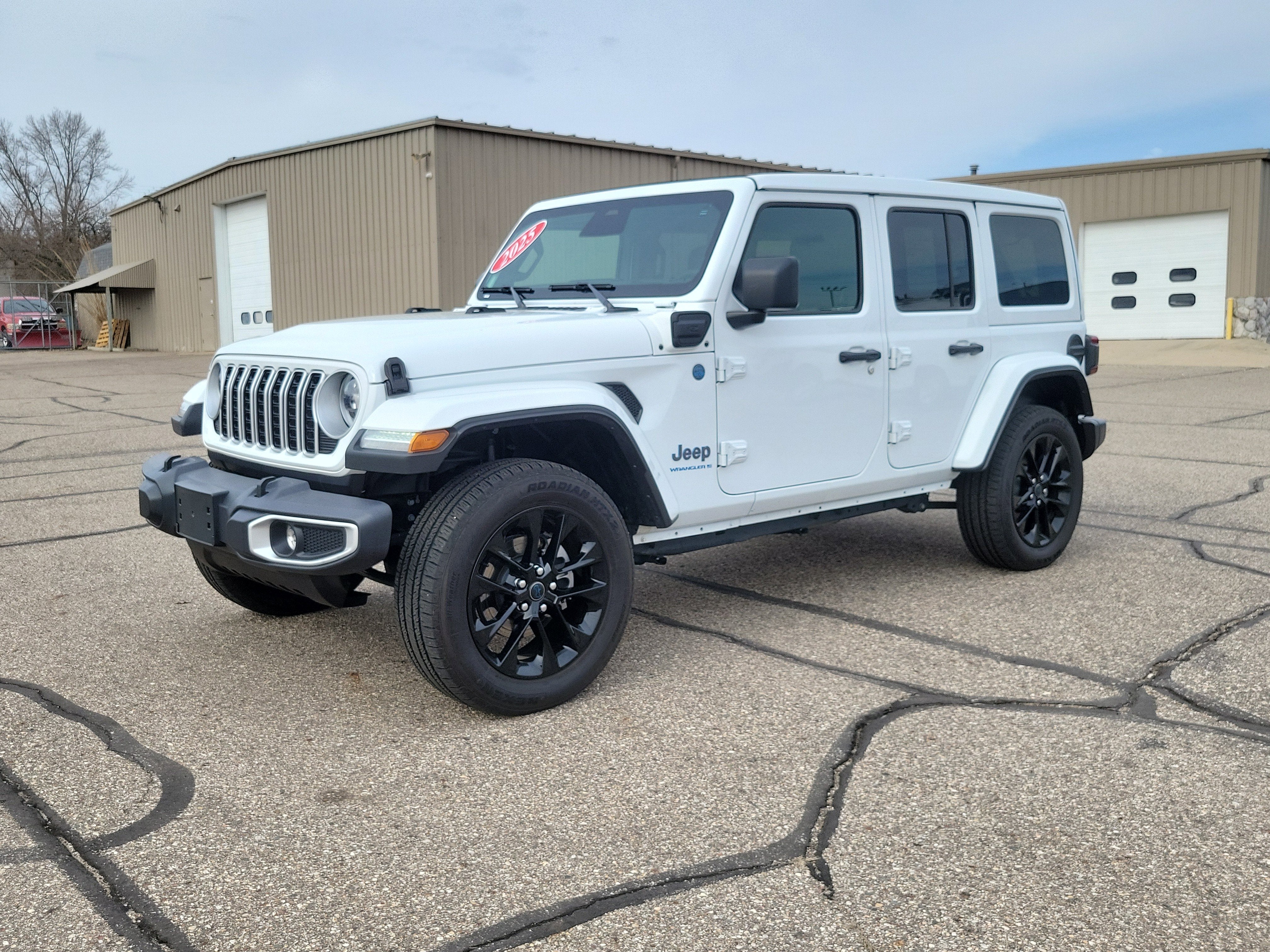 2025 Jeep Wrangler 4xe Sahara 4xe