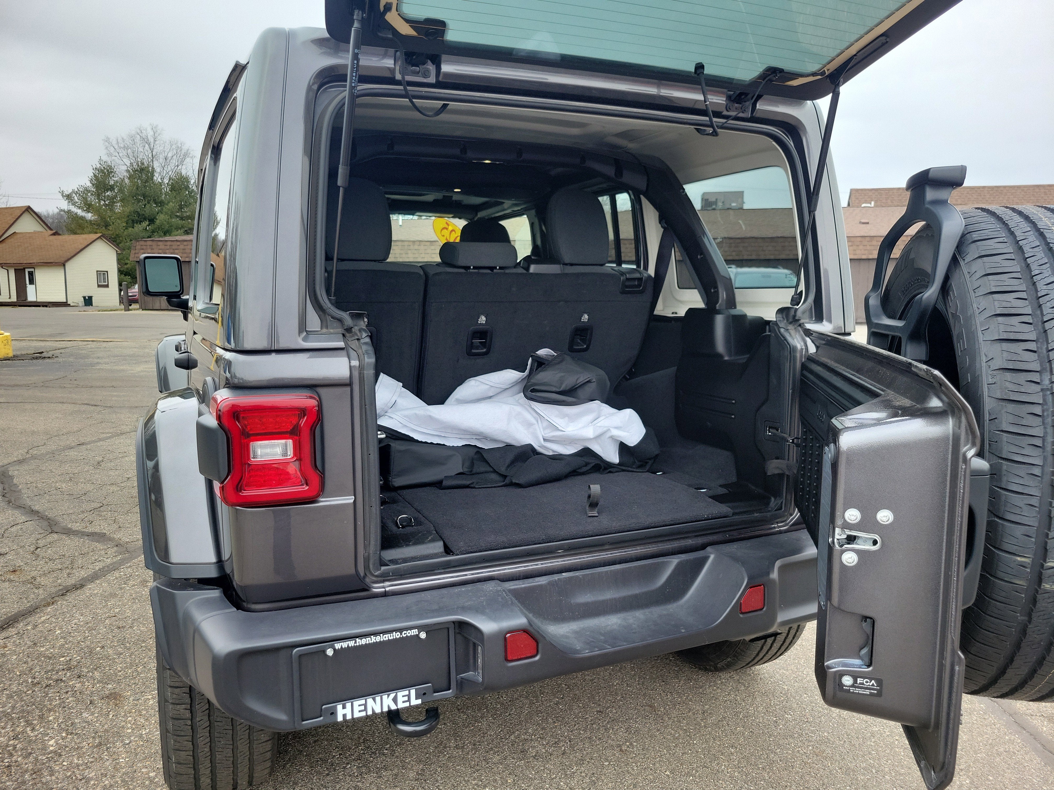 2025 Jeep Wrangler 4xe Sahara 4xe