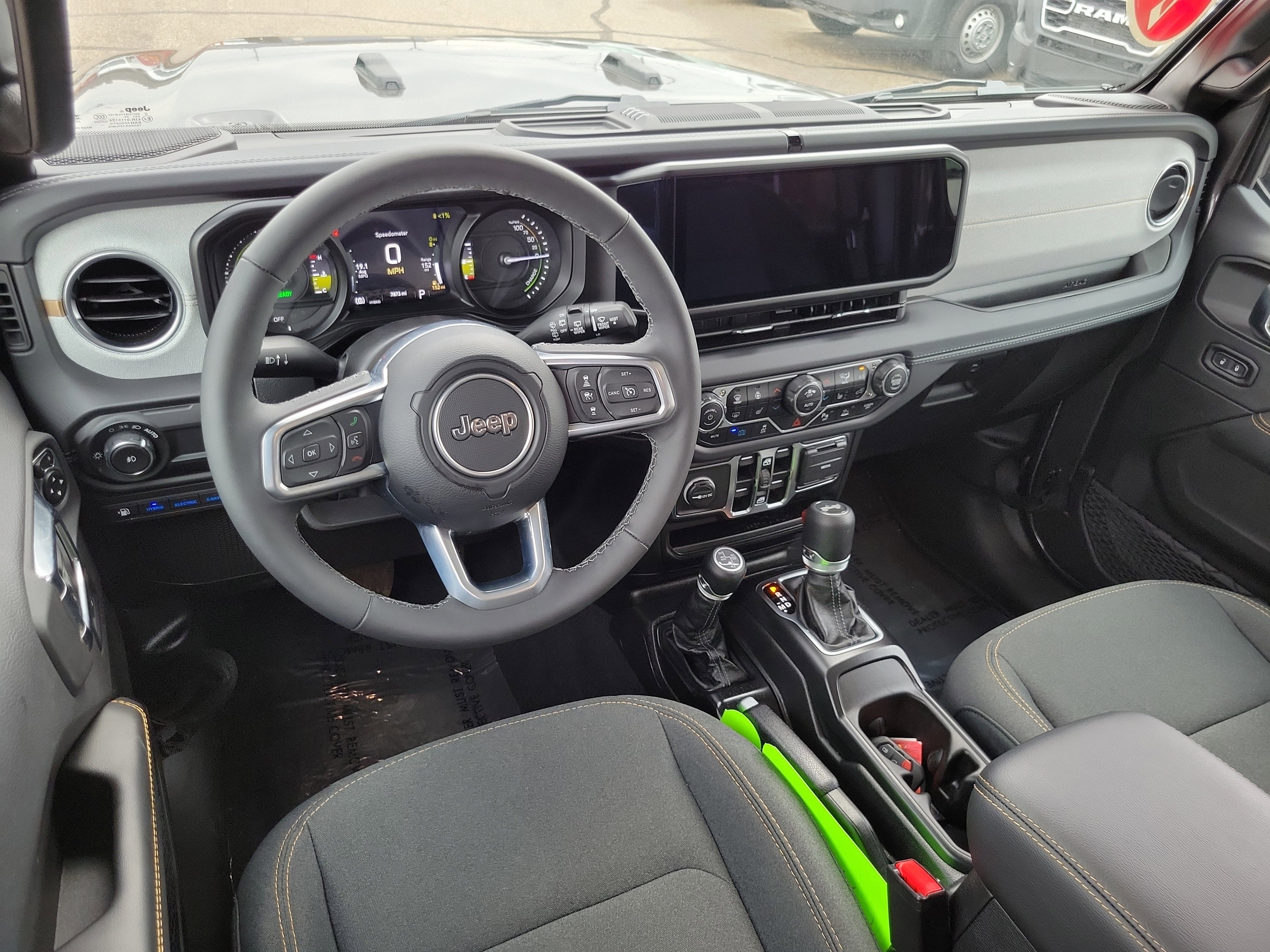 2025 Jeep Wrangler 4xe Sahara 4xe