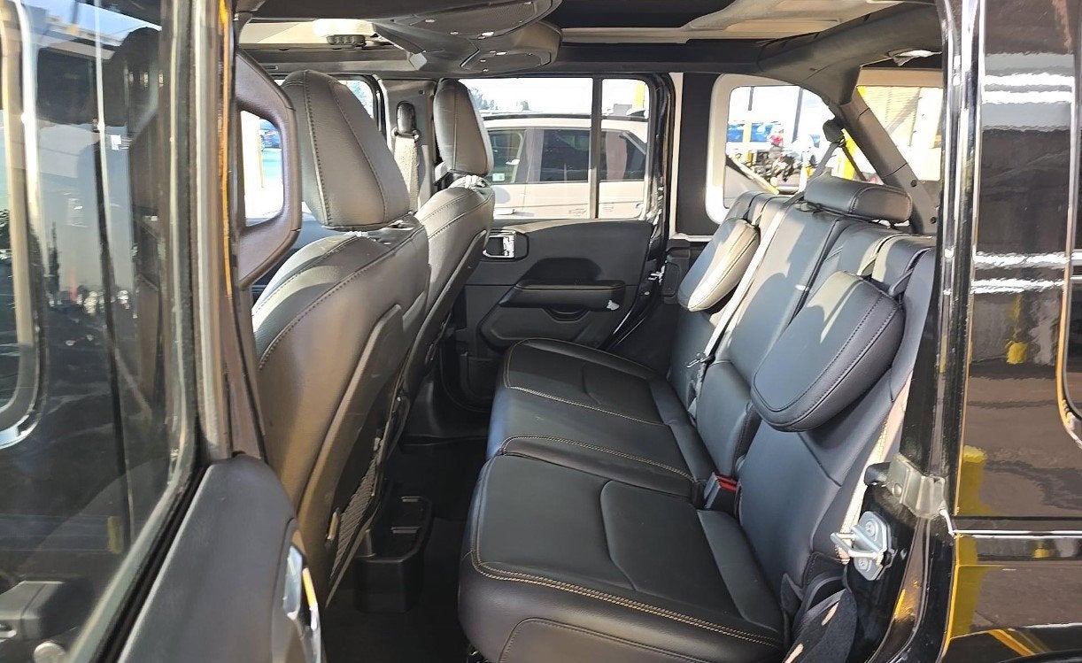 2024 Jeep Wrangler 4xe Sahara 4xe