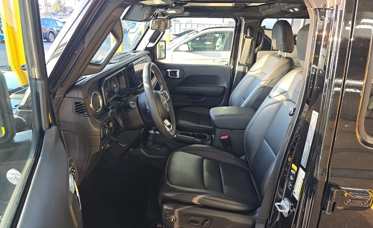 2024 Jeep Wrangler 4xe Sahara 4xe