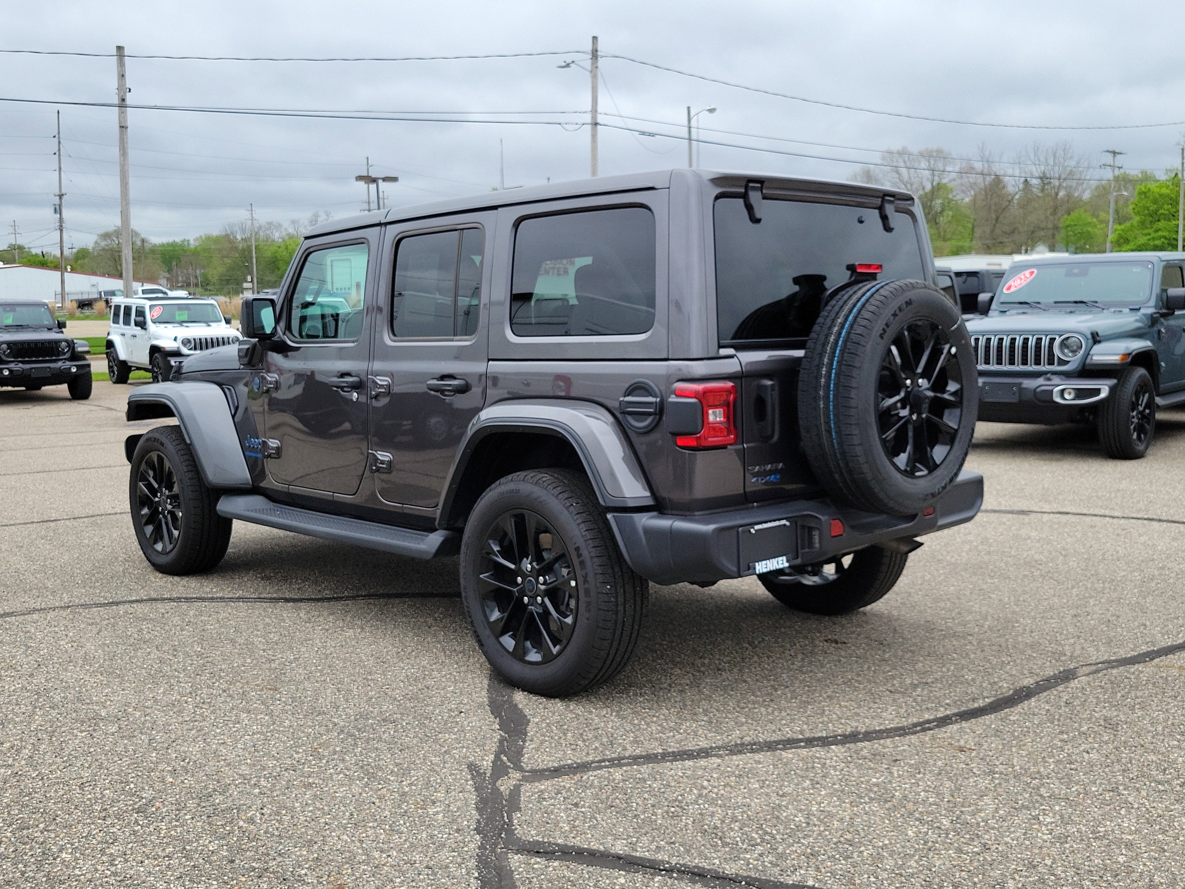 2025 Jeep Wrangler 4xe Sahara 4xe