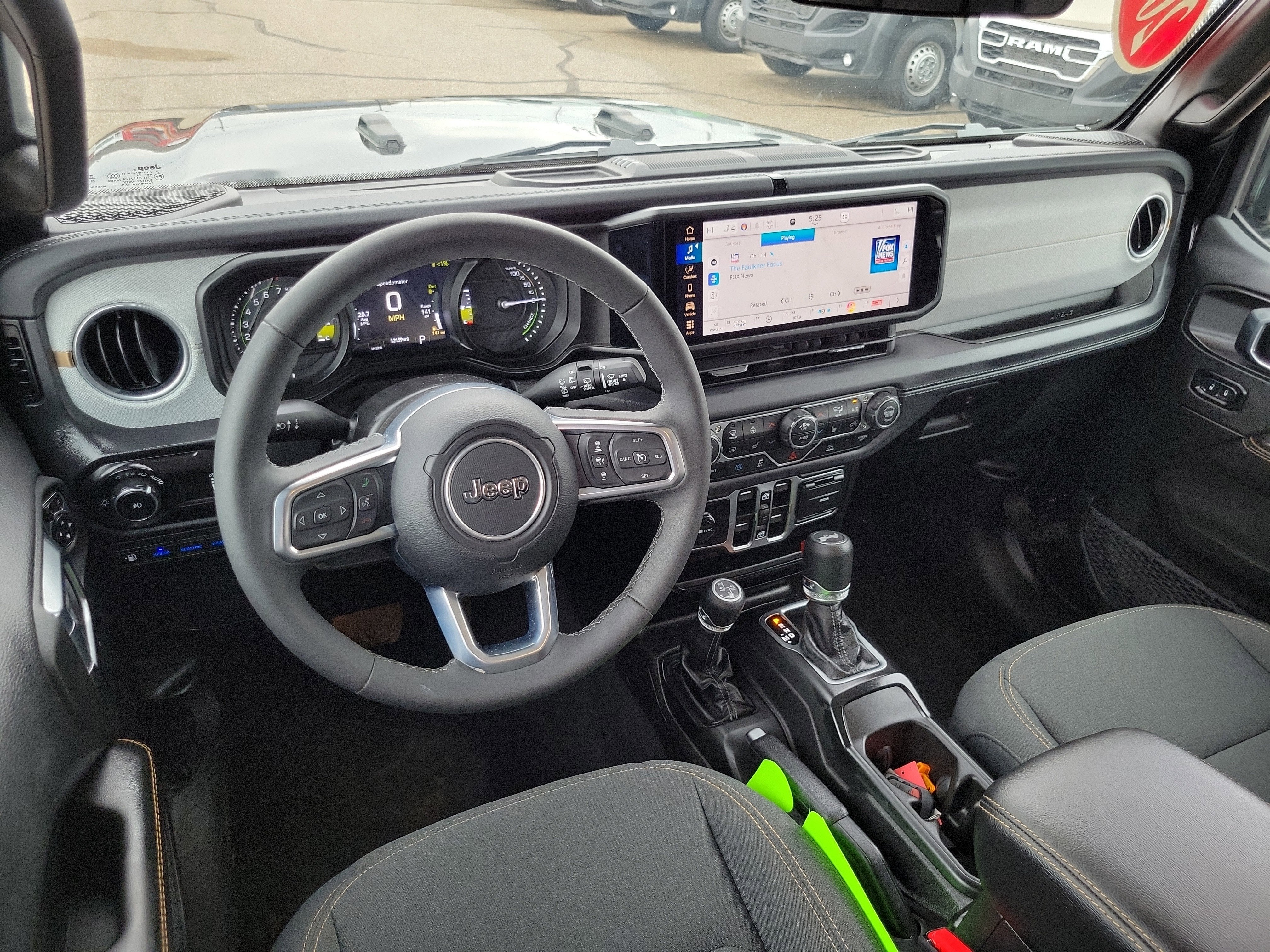 2025 Jeep Wrangler 4xe Sahara 4xe
