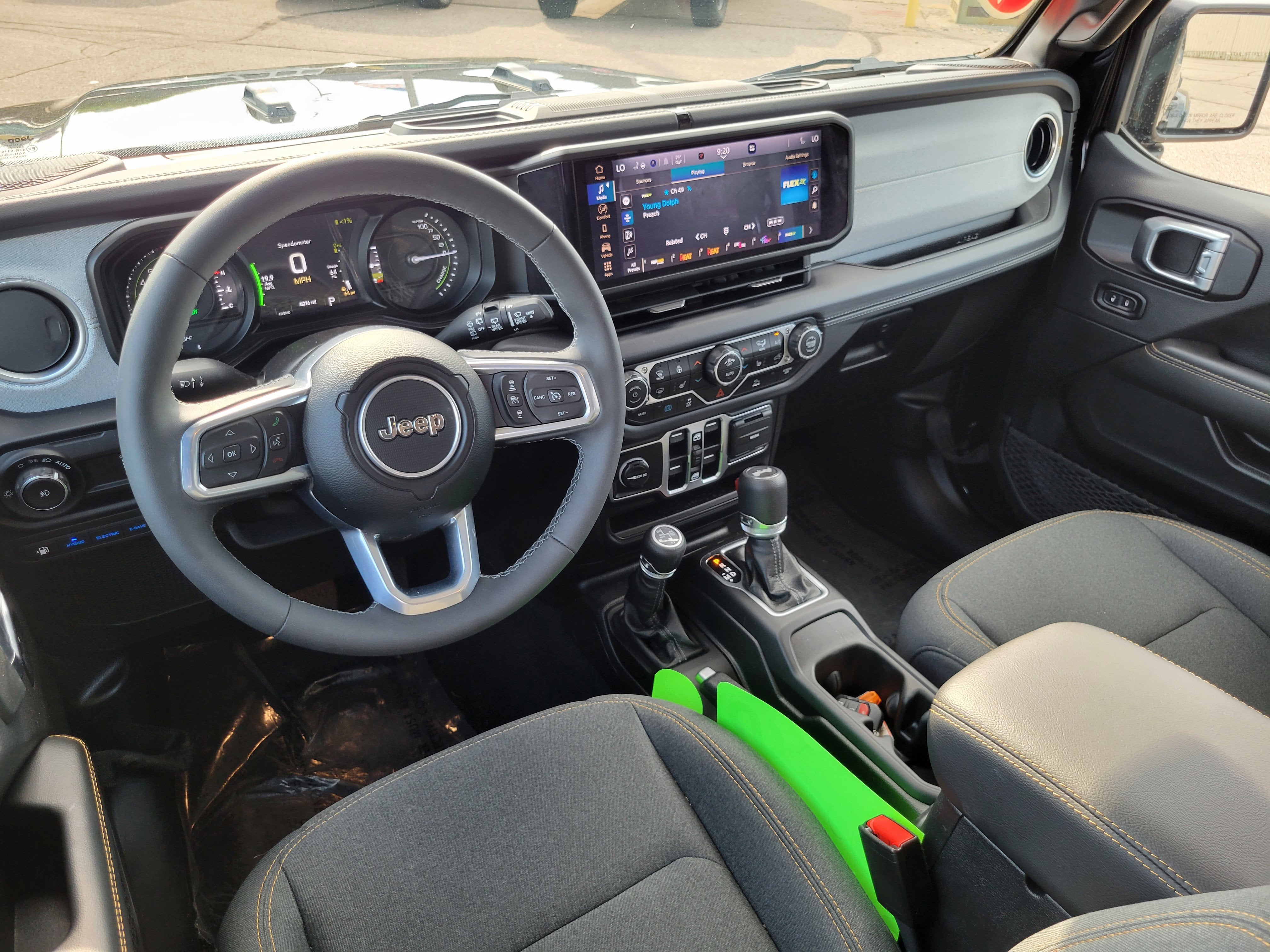 2025 Jeep Wrangler 4xe Sahara 4xe