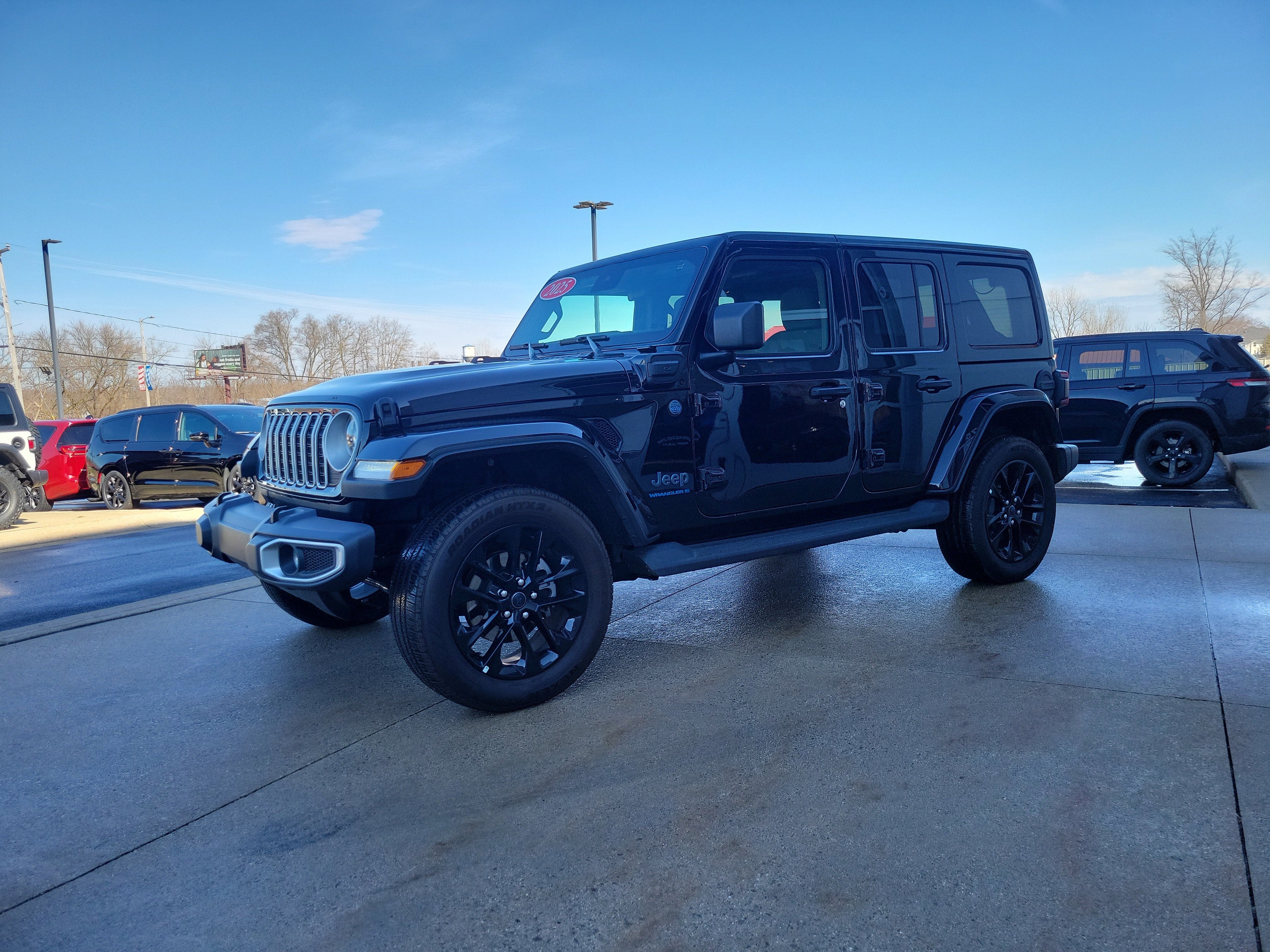 2025 Jeep Wrangler 4xe Sahara 4xe