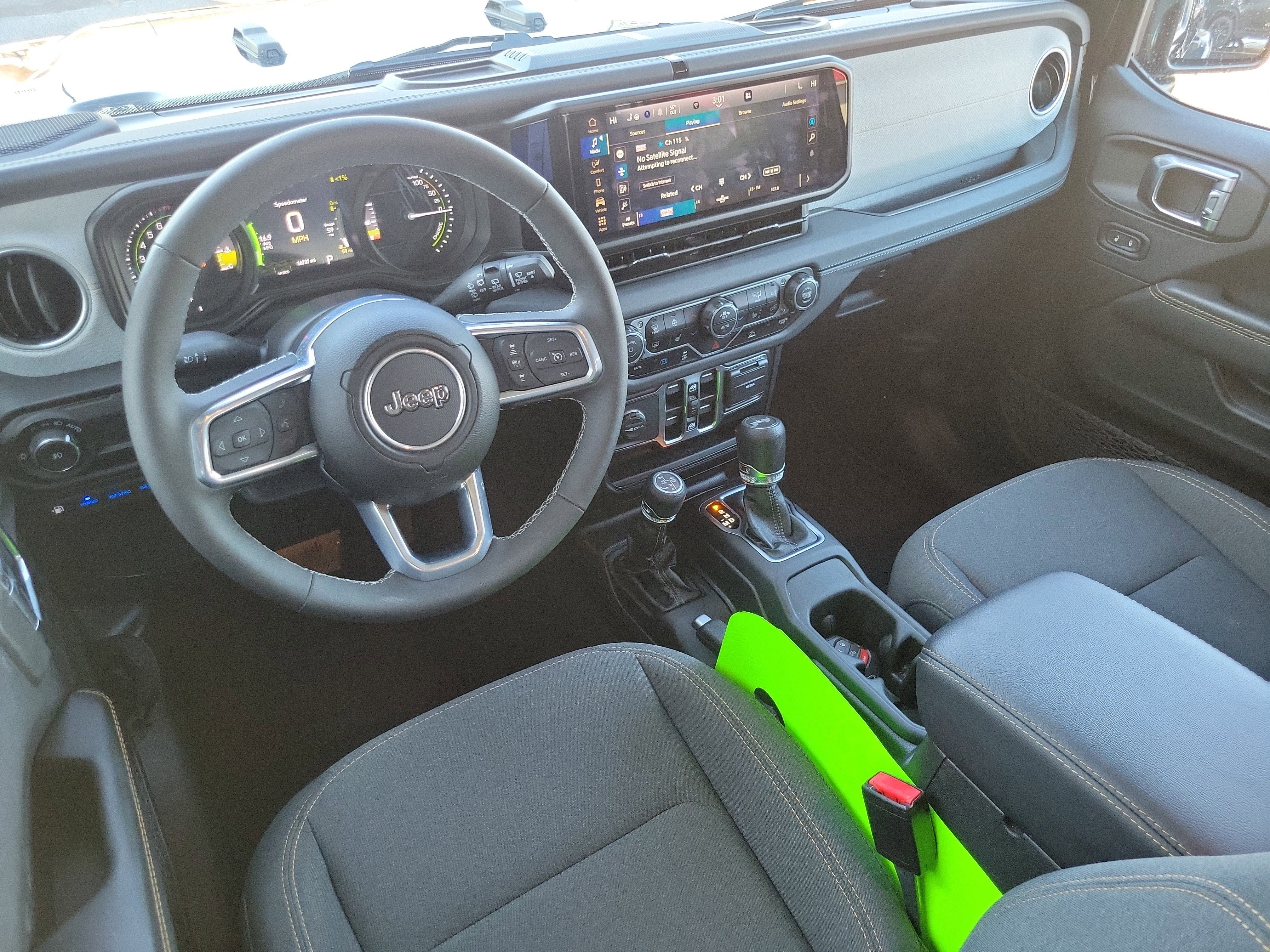 2025 Jeep Wrangler 4xe Sahara 4xe