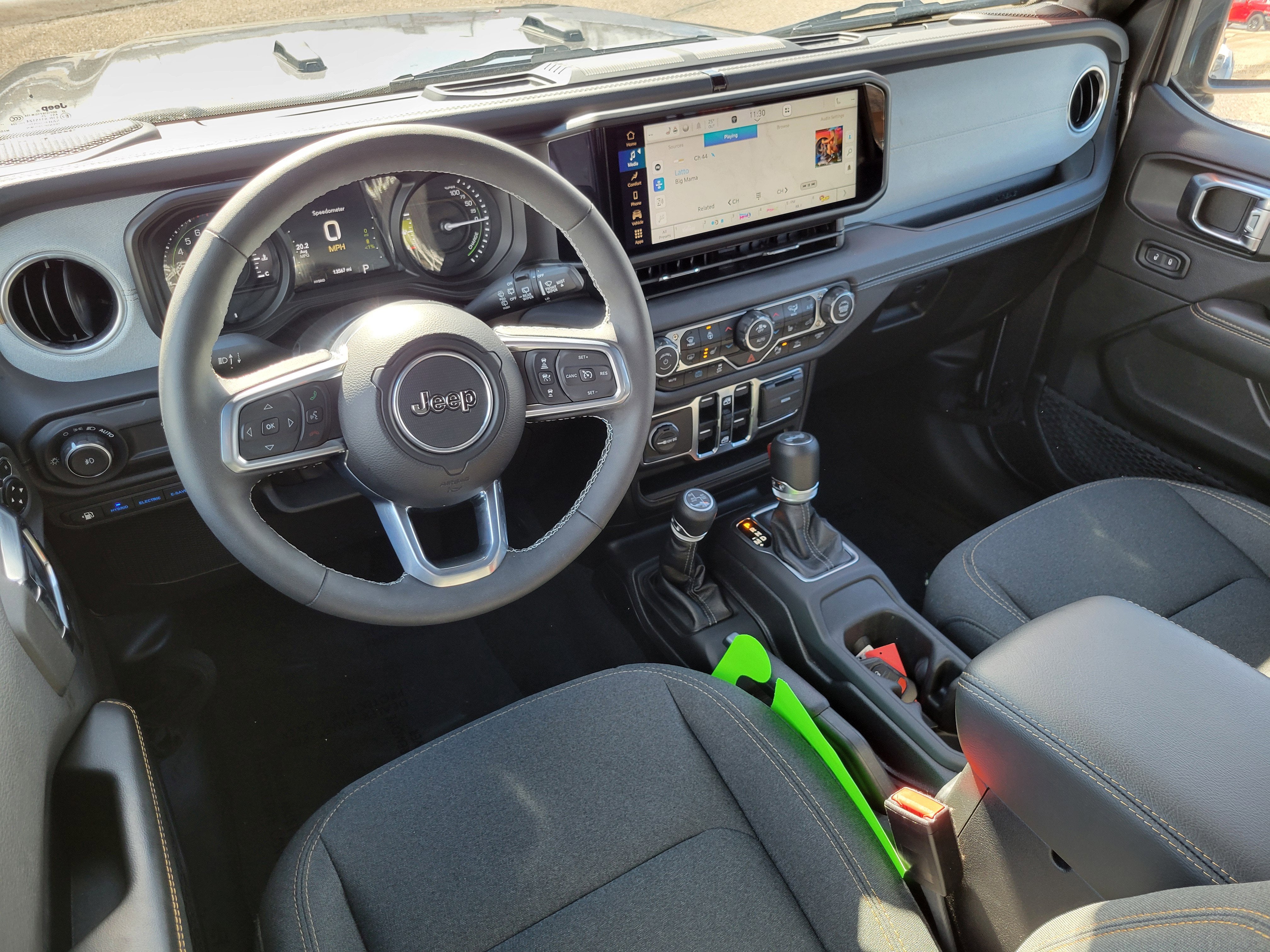 2025 Jeep Wrangler 4xe Sahara 4xe