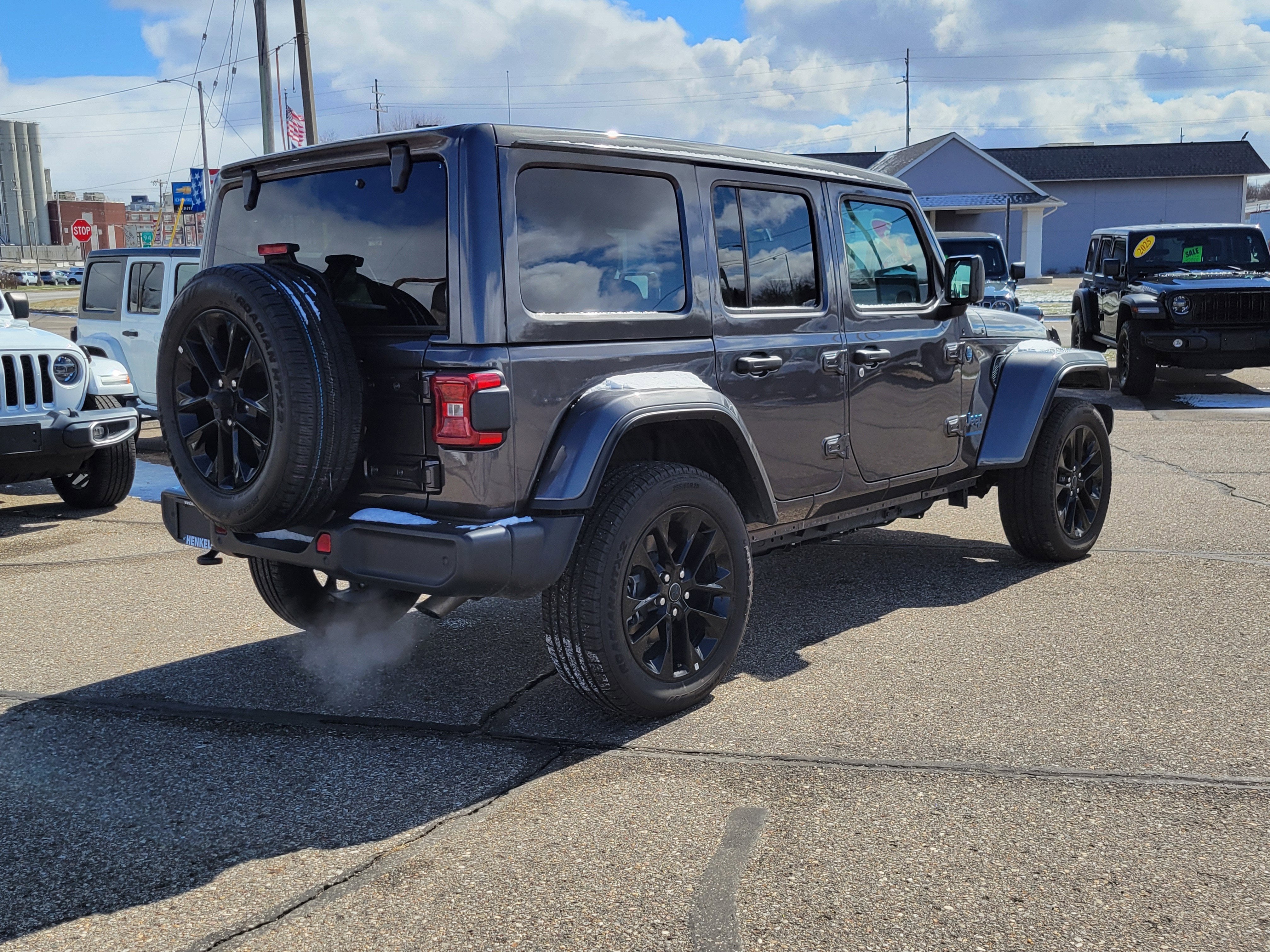 2025 Jeep Wrangler 4xe Sahara 4xe