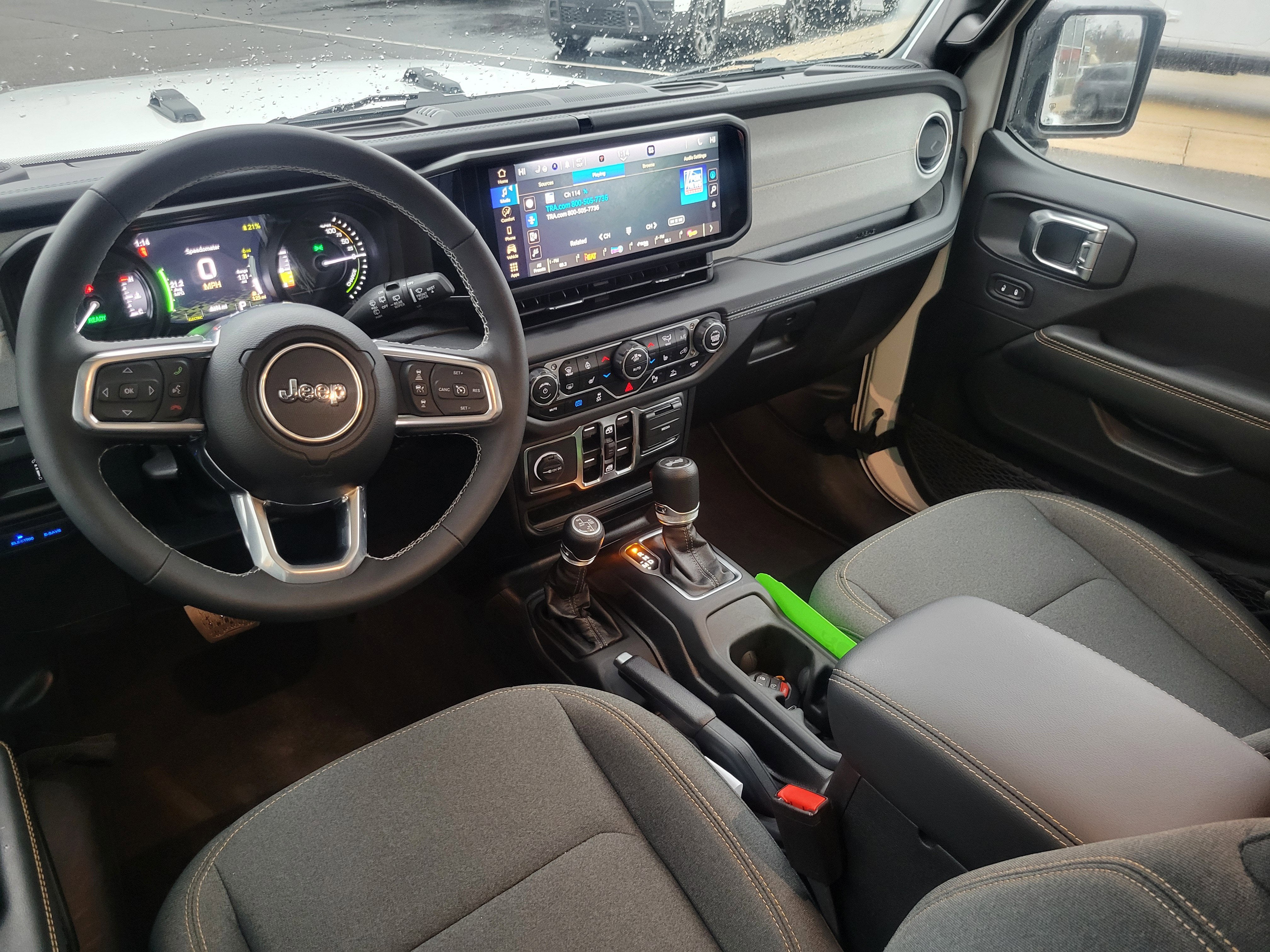 2025 Jeep Wrangler 4xe Sahara 4xe