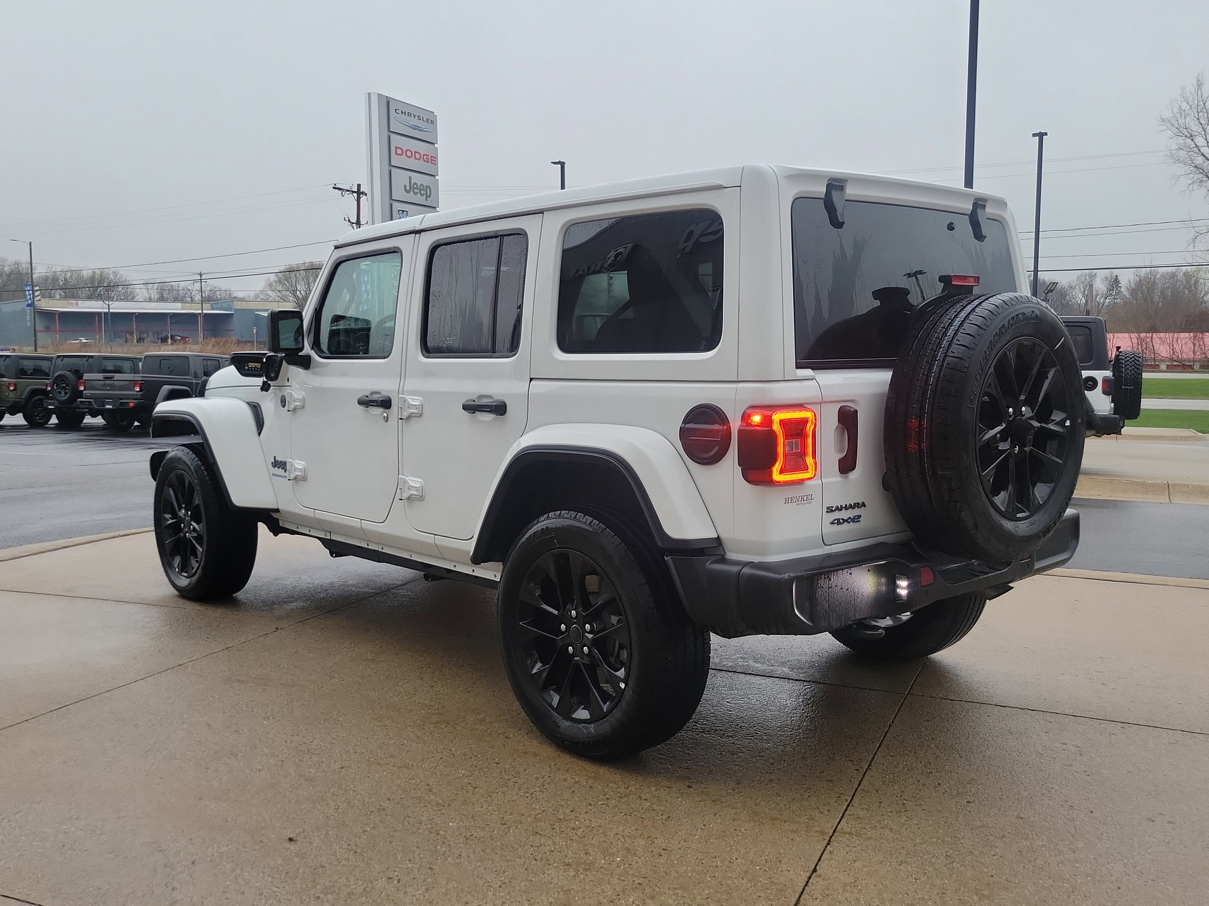 2025 Jeep Wrangler 4xe Sahara 4xe