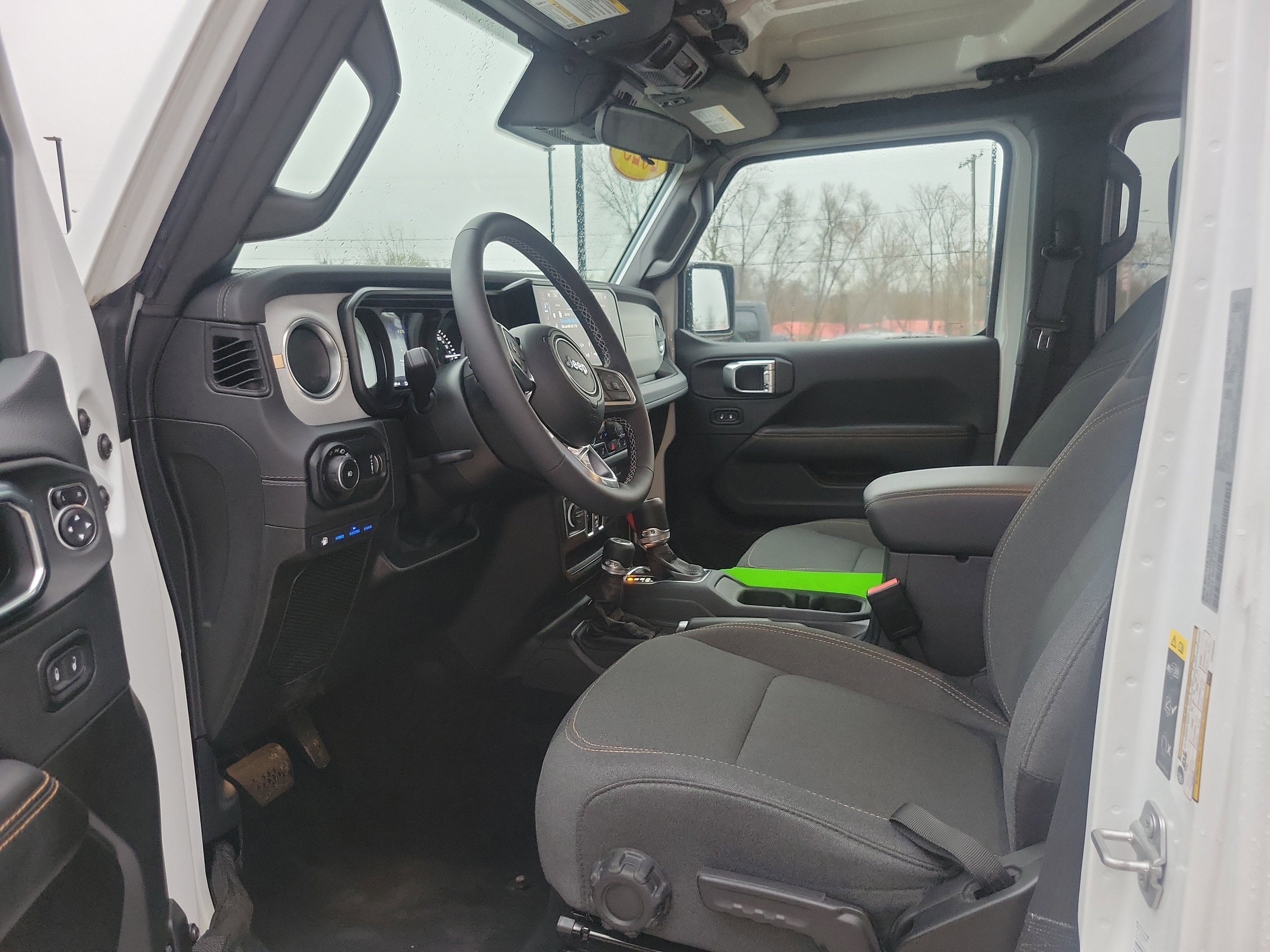 2025 Jeep Wrangler 4xe Sahara 4xe
