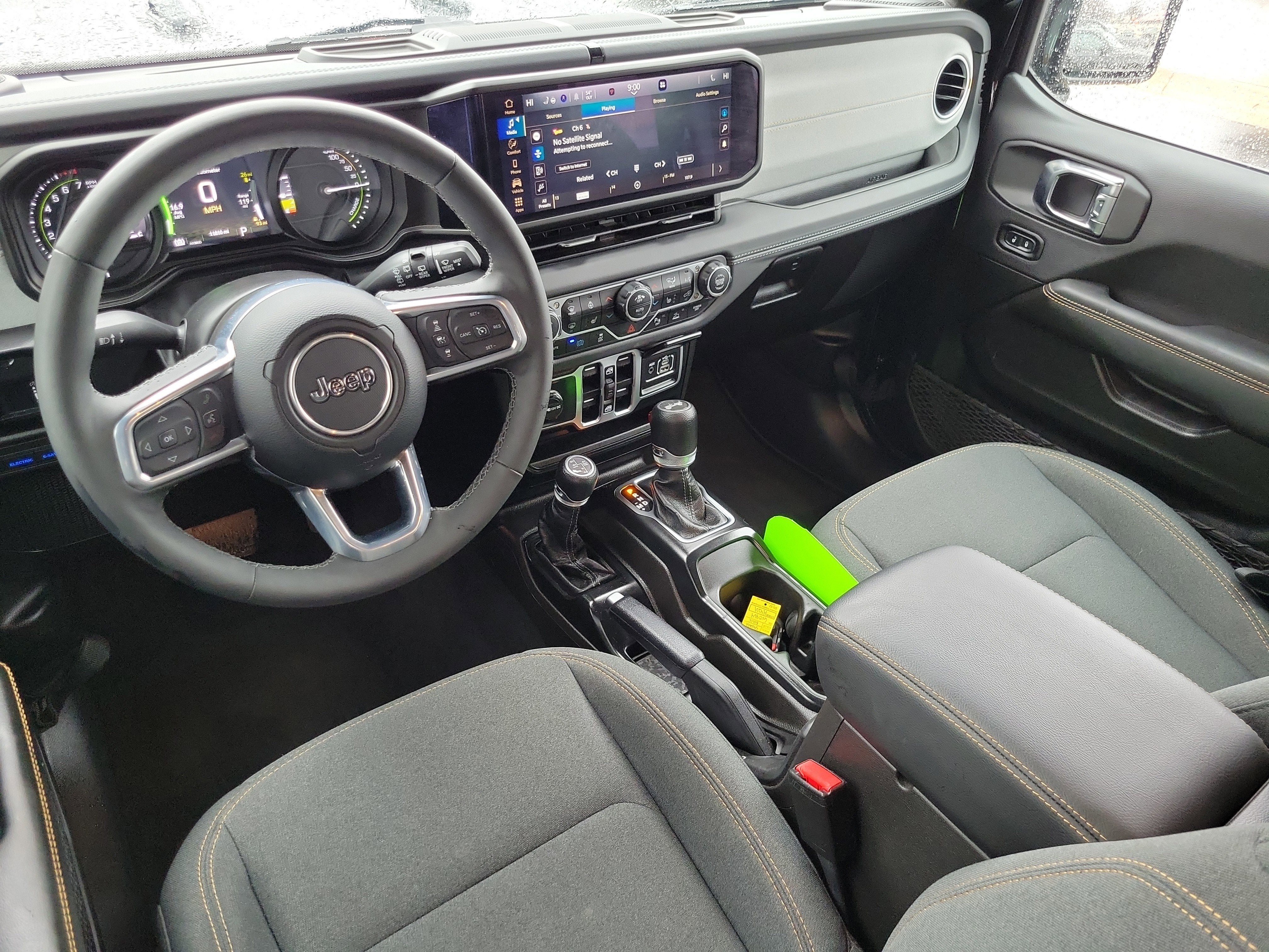 2025 Jeep Wrangler 4xe Sahara 4xe