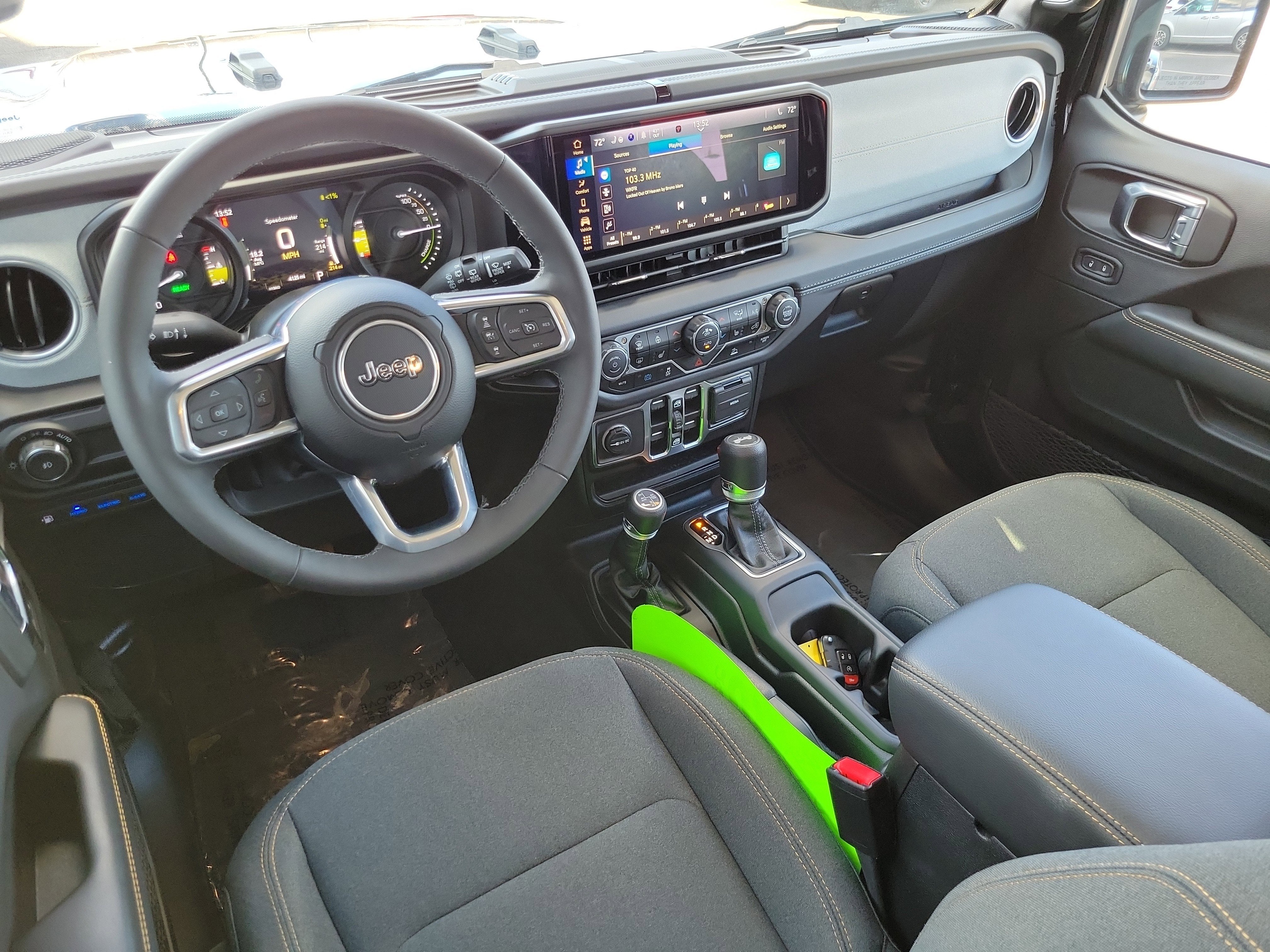 2025 Jeep Wrangler 4xe Sahara 4xe