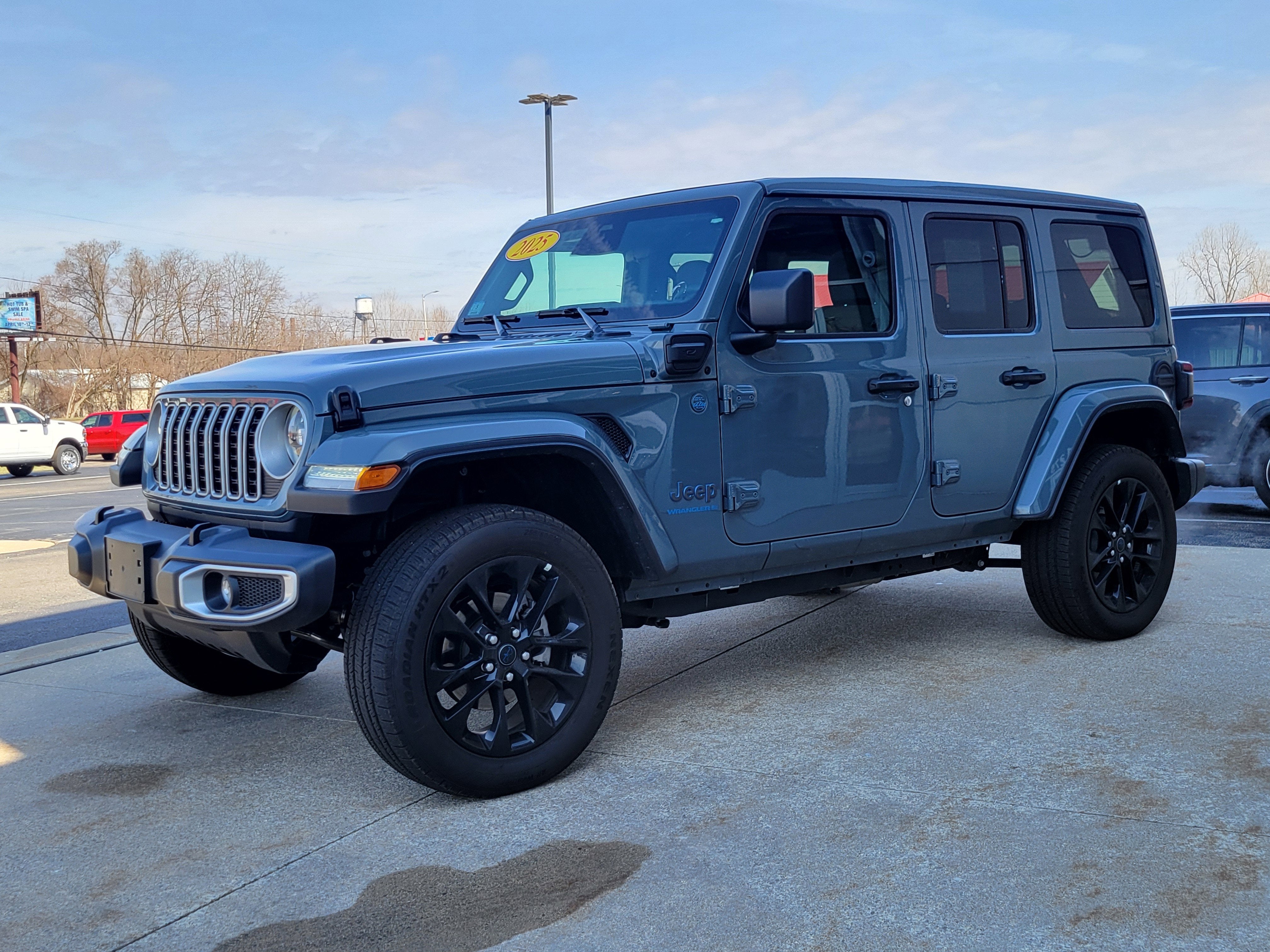 2025 Jeep Wrangler 4xe Sahara 4xe