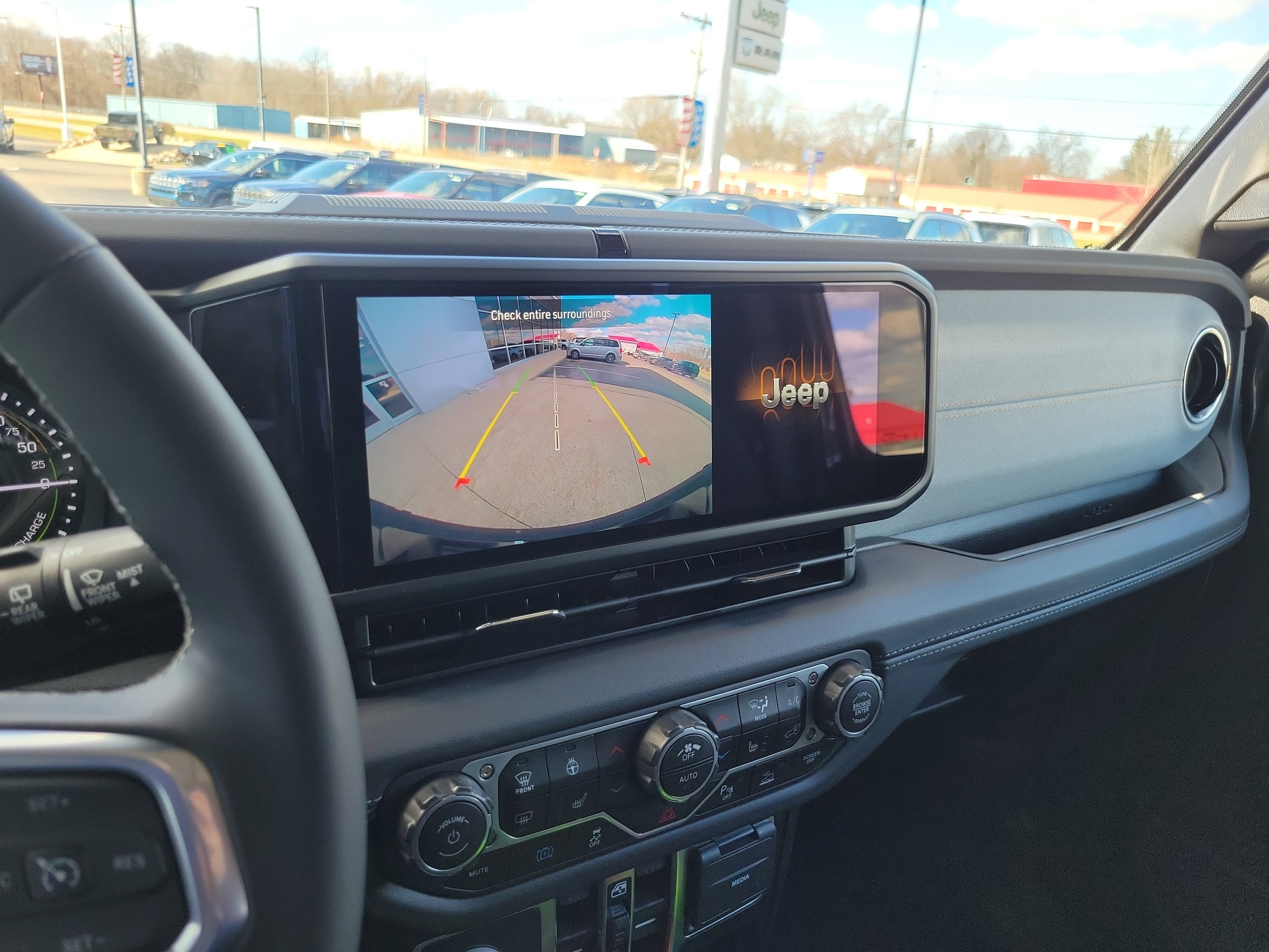 2025 Jeep Wrangler 4xe Sahara 4xe