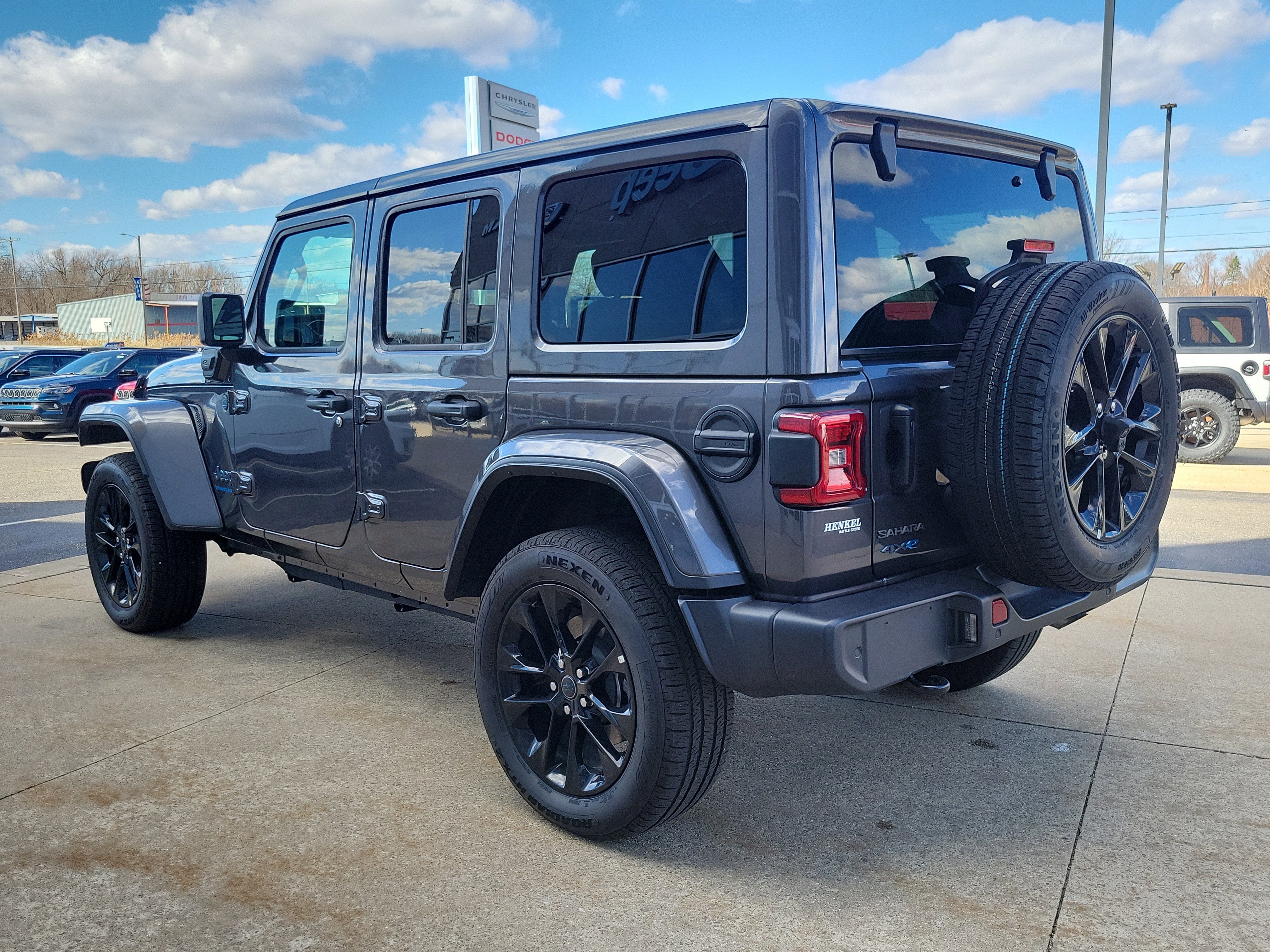 2025 Jeep Wrangler 4xe Sahara 4xe