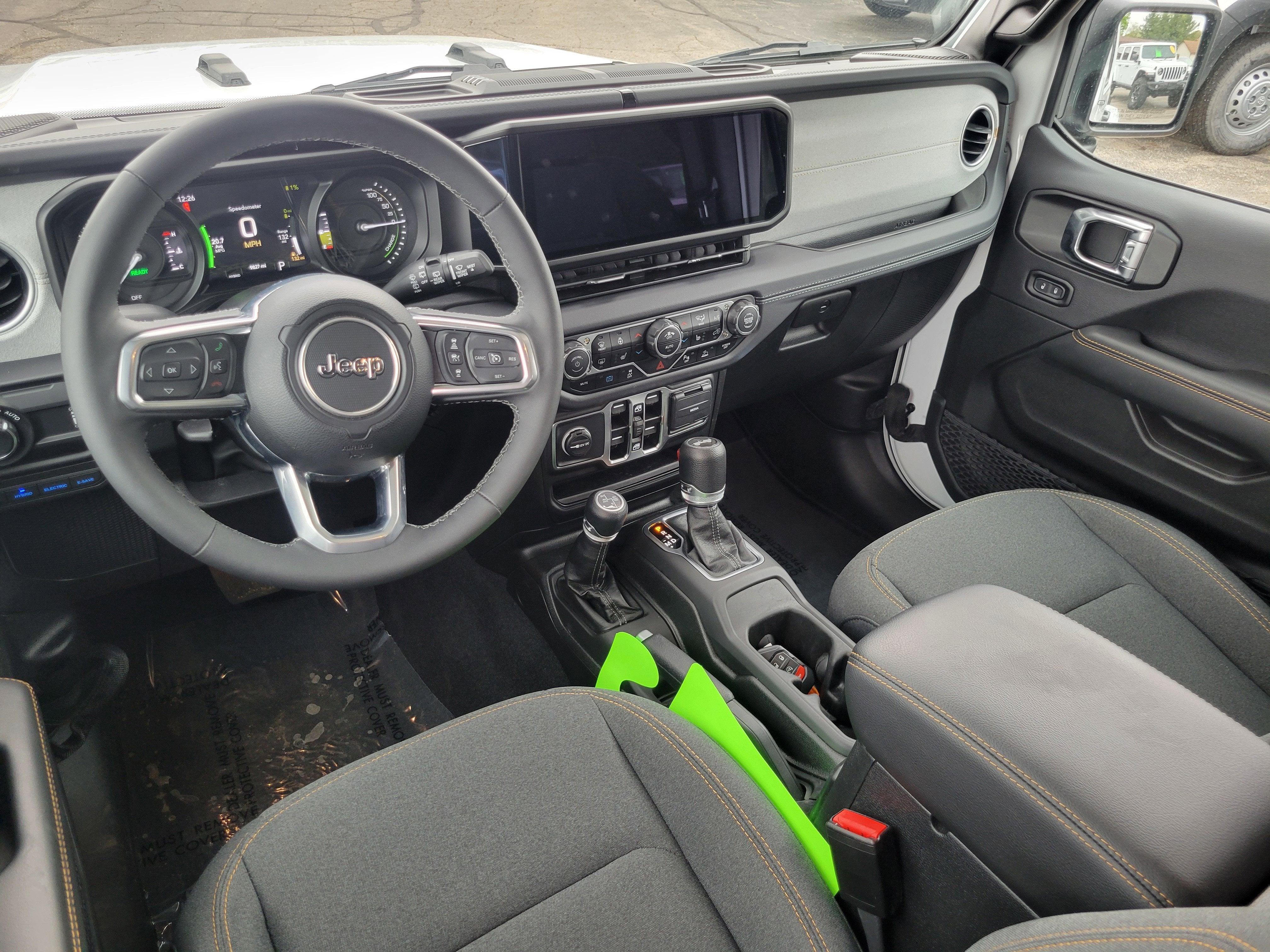 2025 Jeep Wrangler 4xe Sahara 4xe
