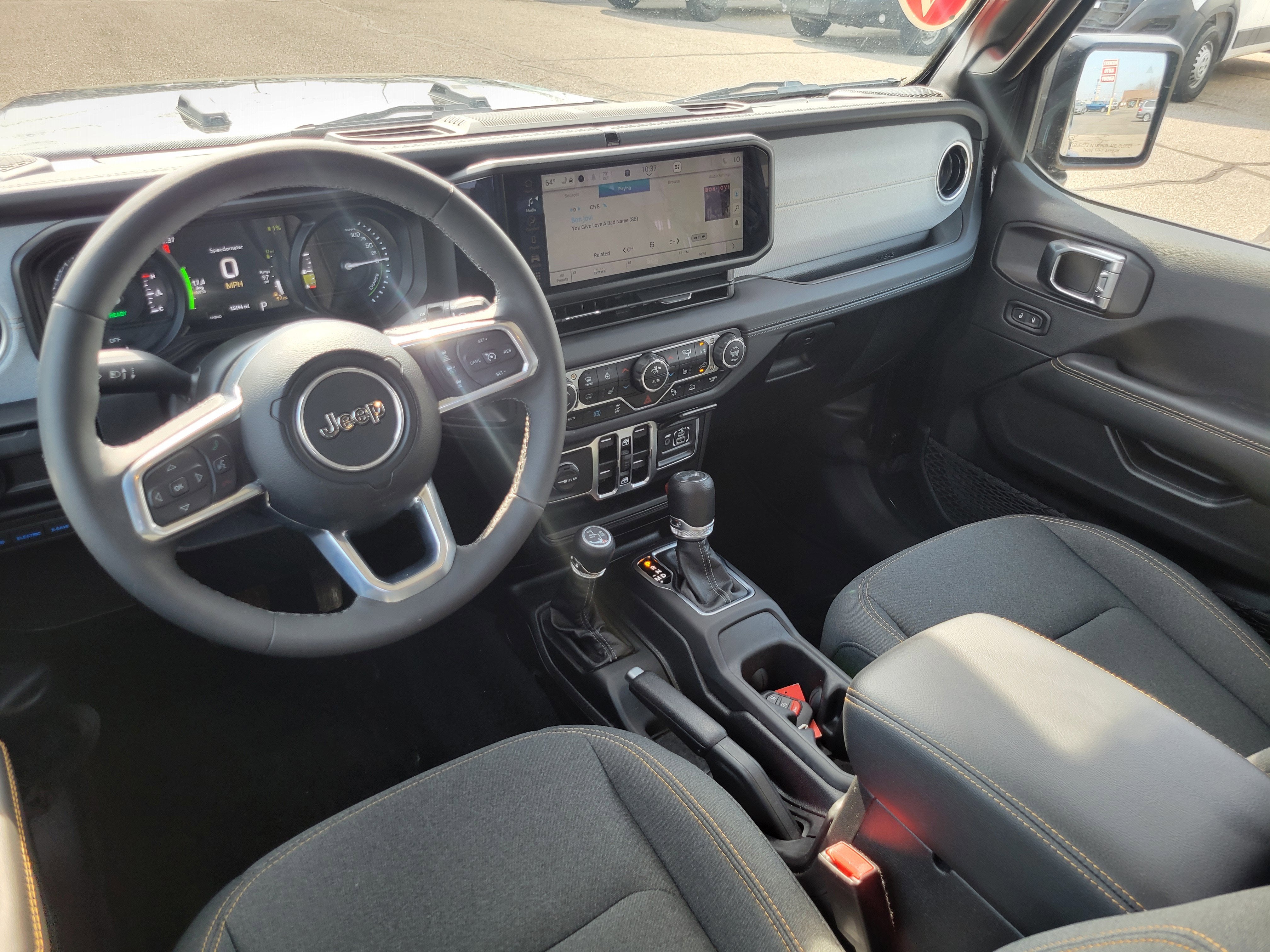 2025 Jeep Wrangler 4xe Sahara 4xe