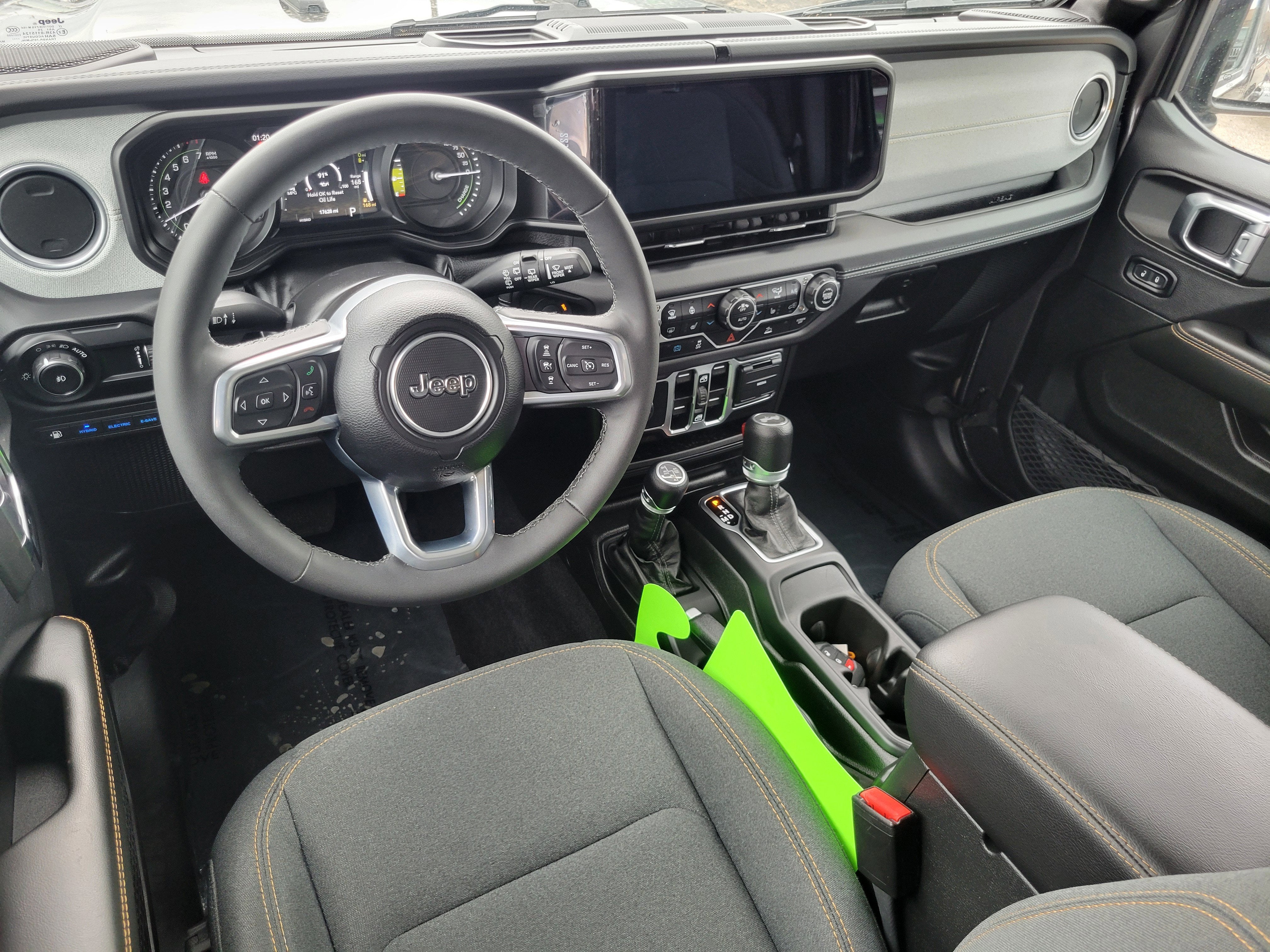 2025 Jeep Wrangler 4xe Sahara 4xe