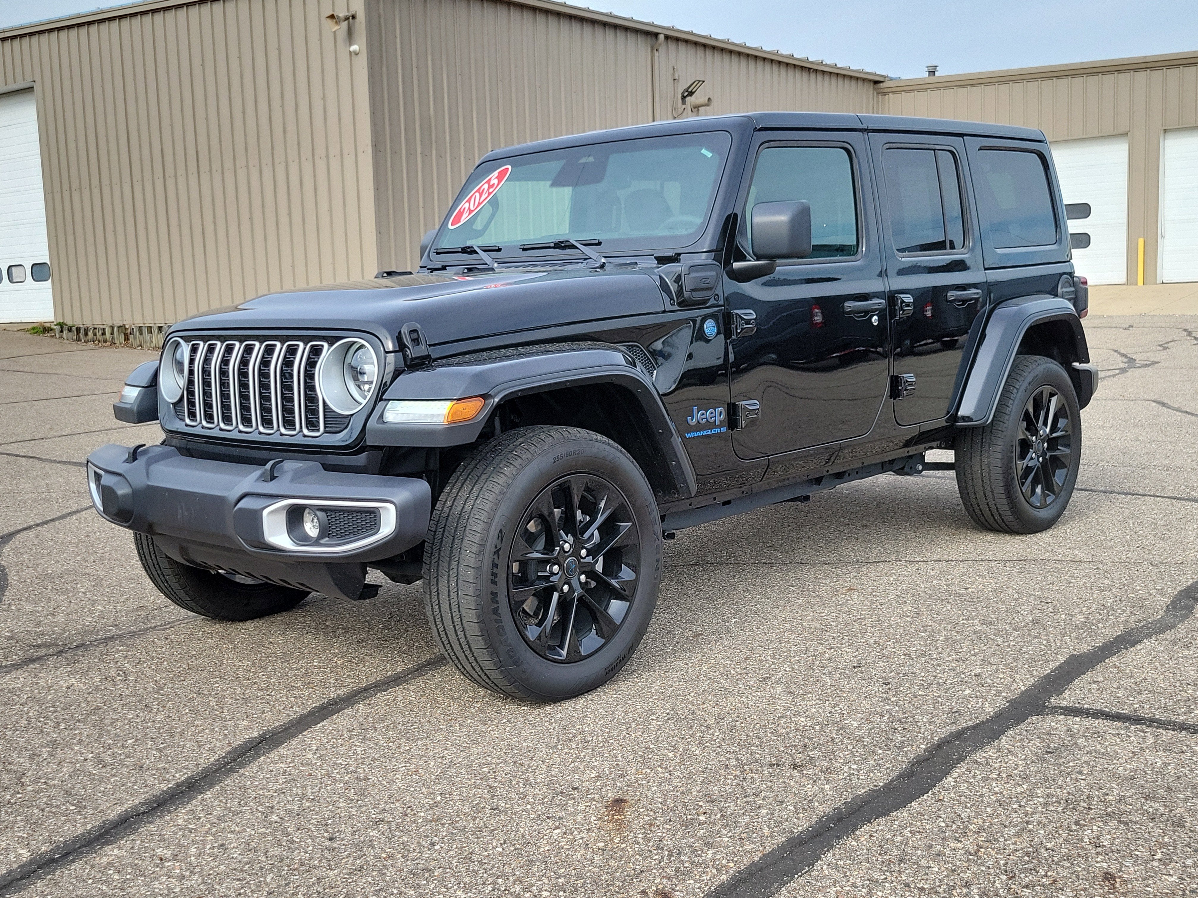 2025 Jeep Wrangler 4xe Sahara 4xe