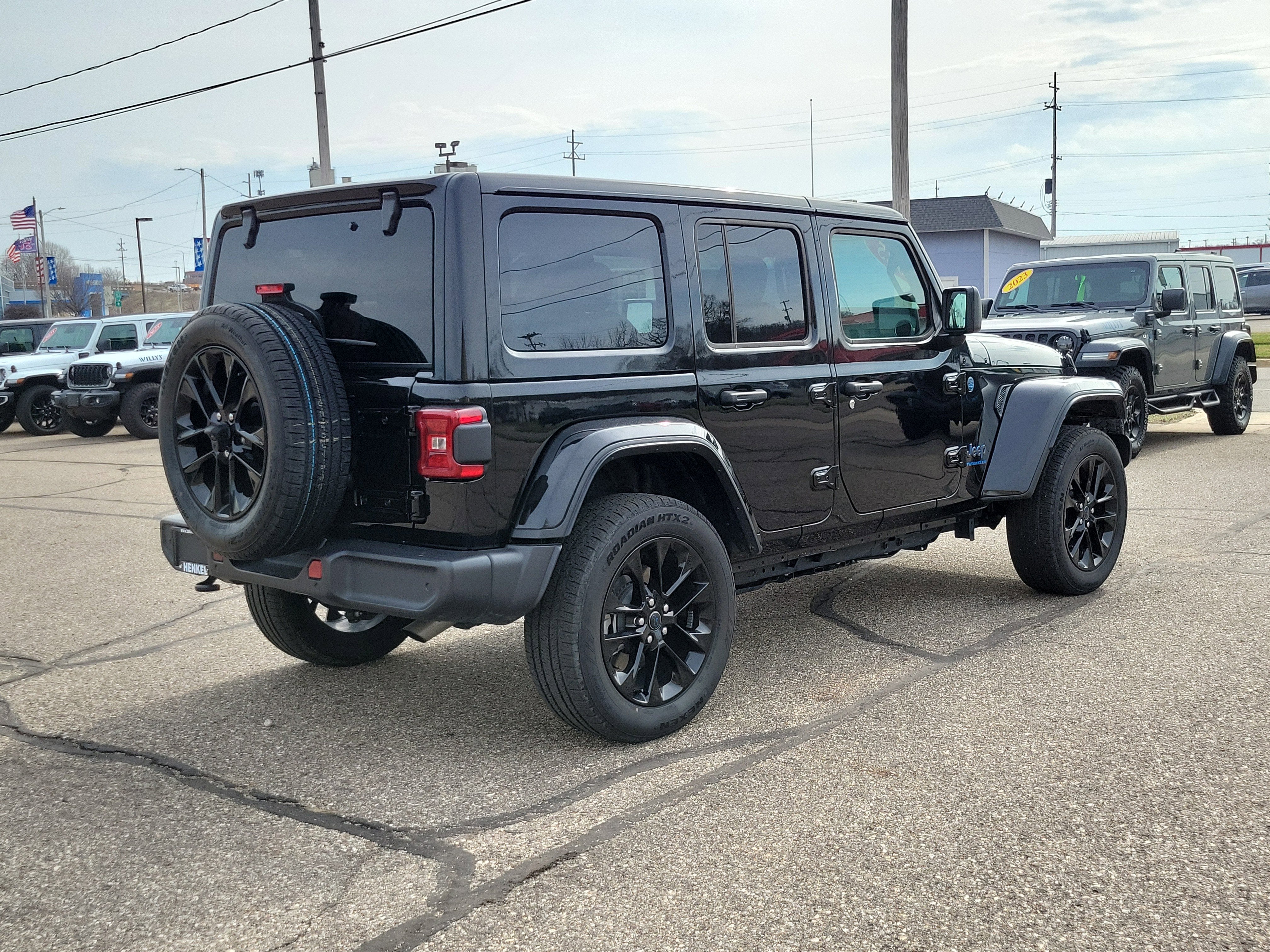 2025 Jeep Wrangler 4xe Sahara 4xe