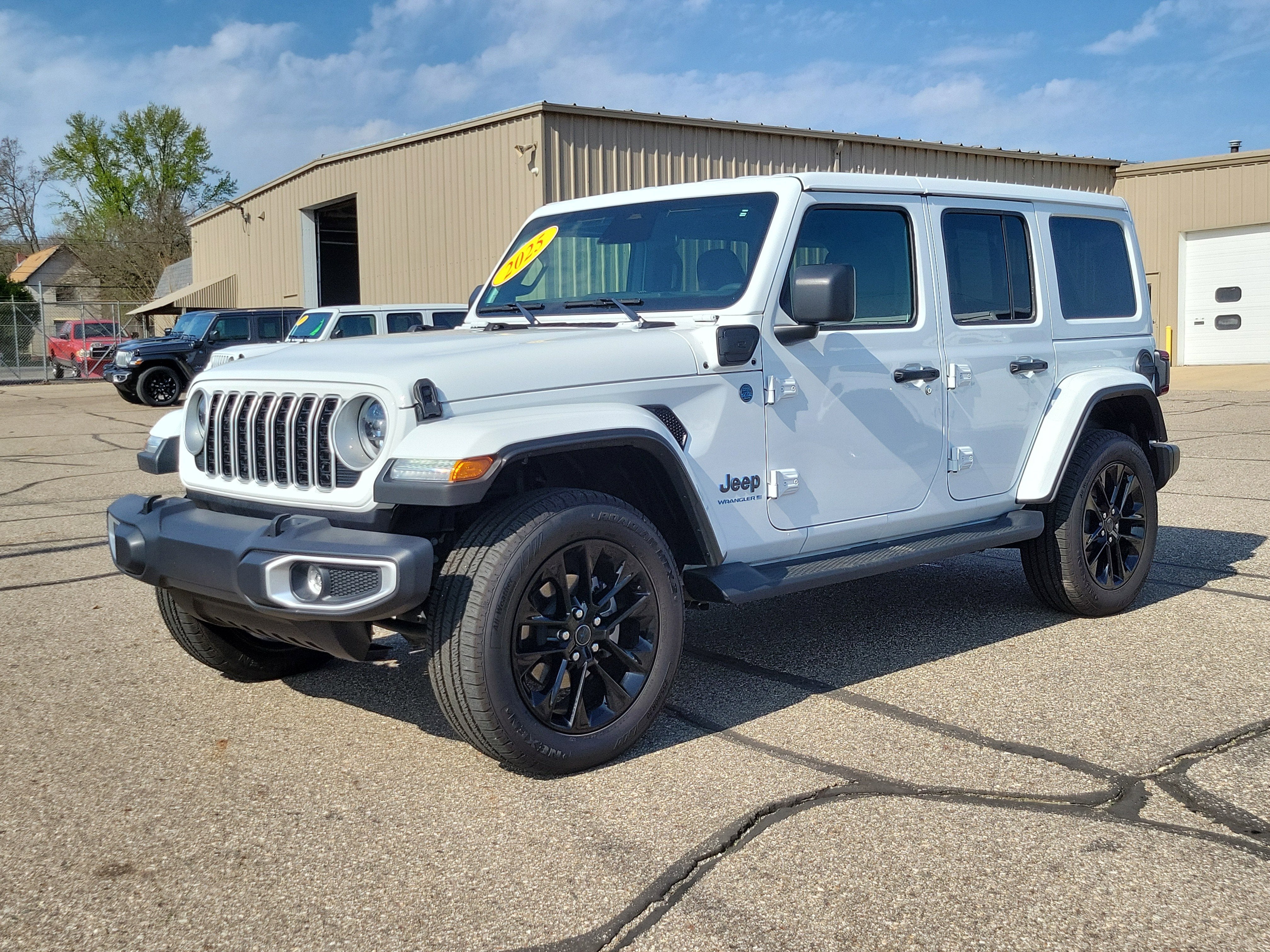 2025 Jeep Wrangler 4xe Sahara 4xe