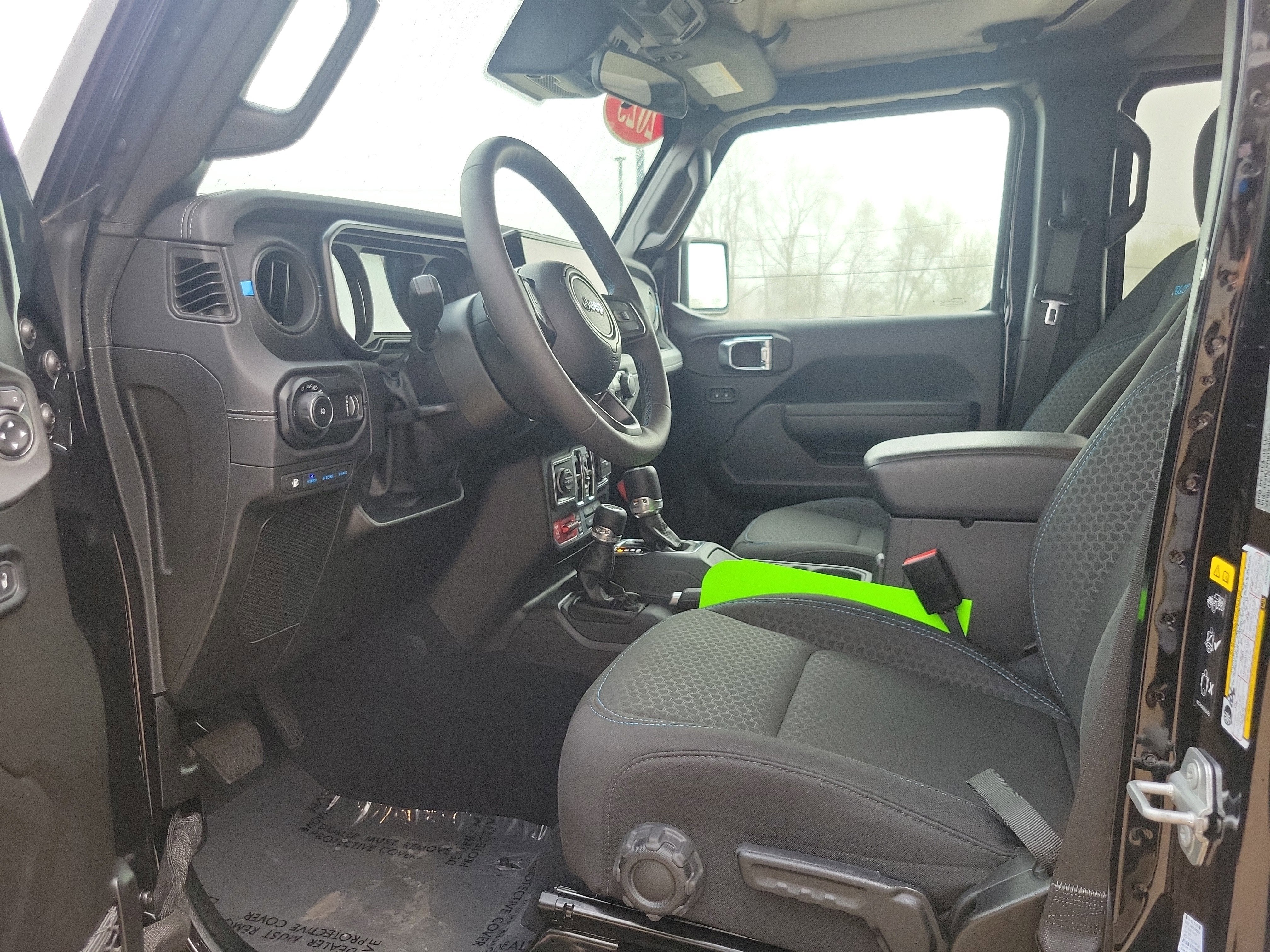 2025 Jeep Wrangler 4xe Rubicon 4xe