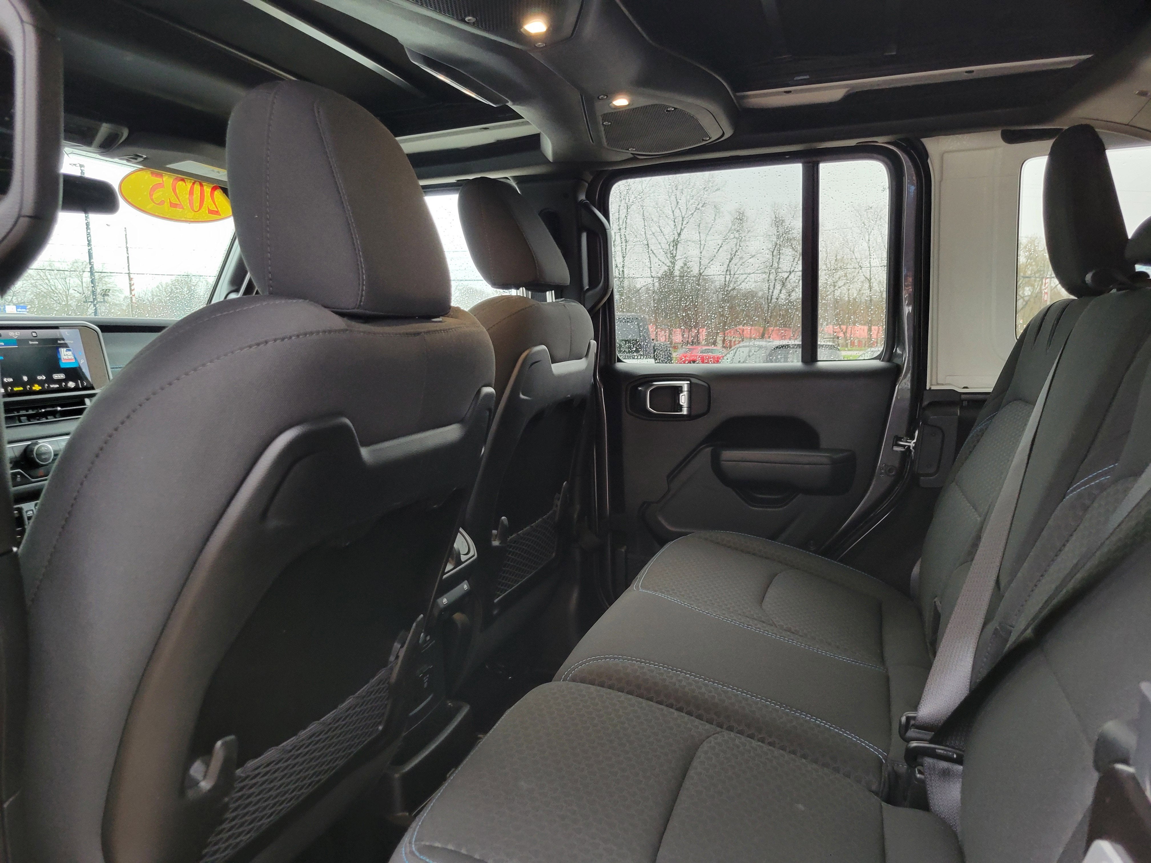 2025 Jeep Wrangler 4xe Rubicon 4xe