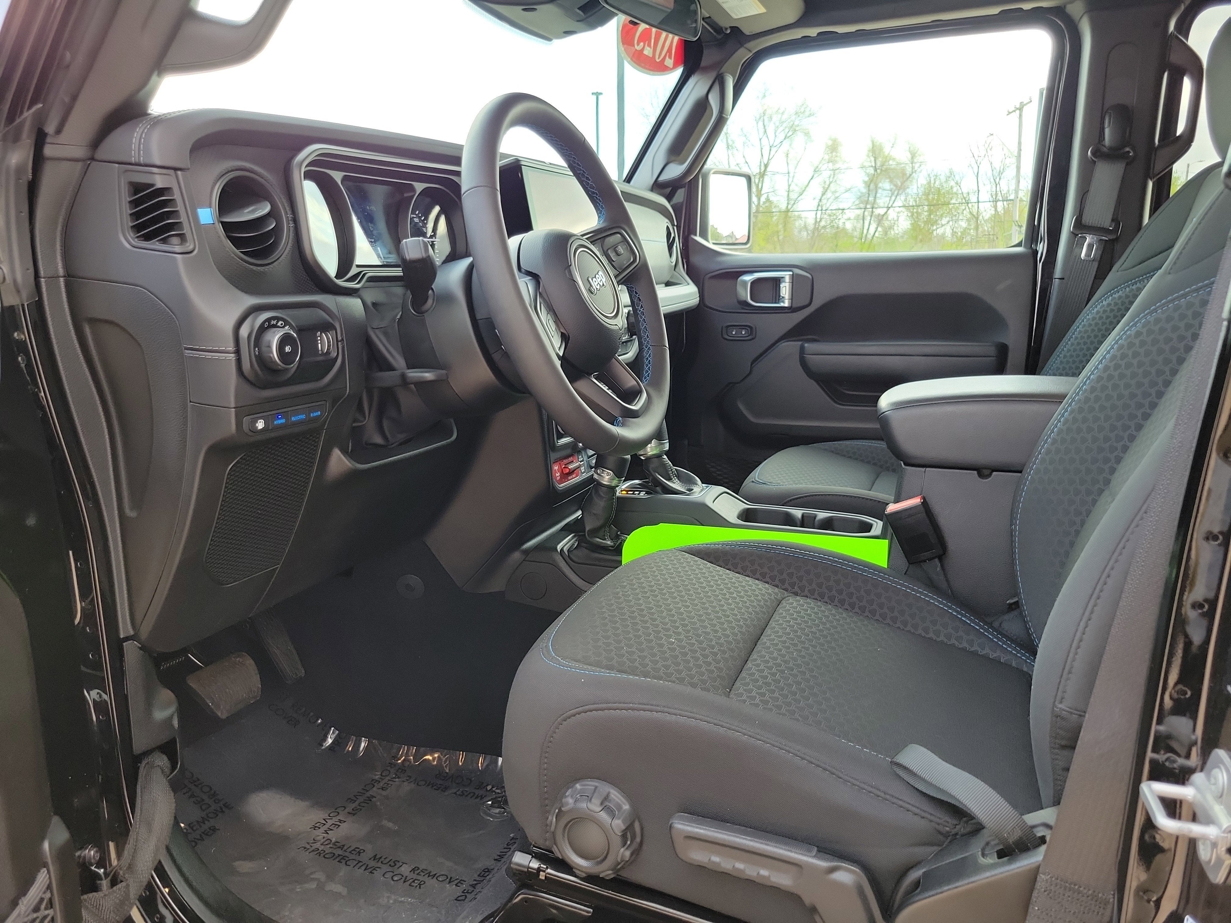 2025 Jeep Wrangler 4xe Rubicon 4xe