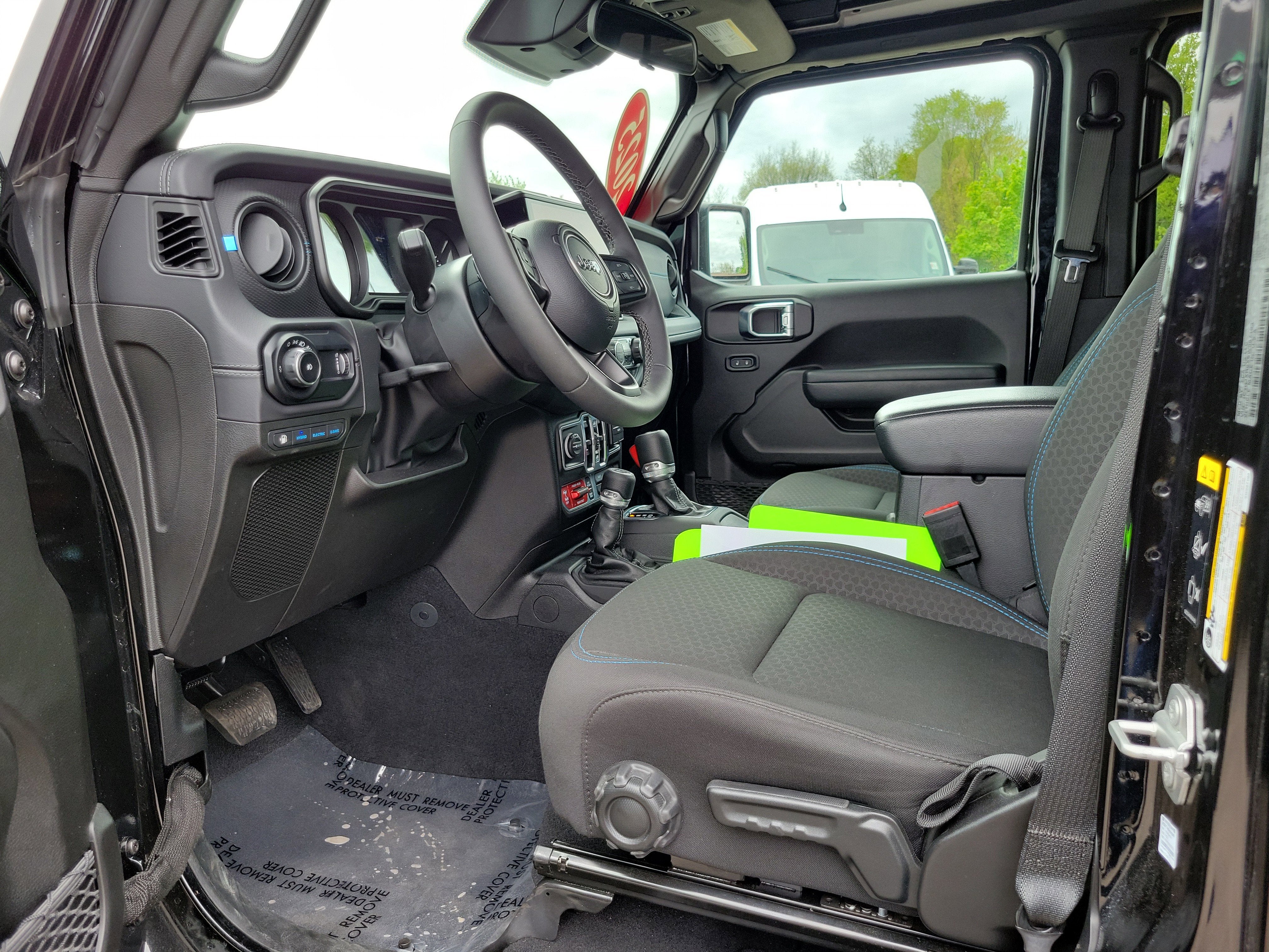 2025 Jeep Wrangler 4xe Rubicon 4xe
