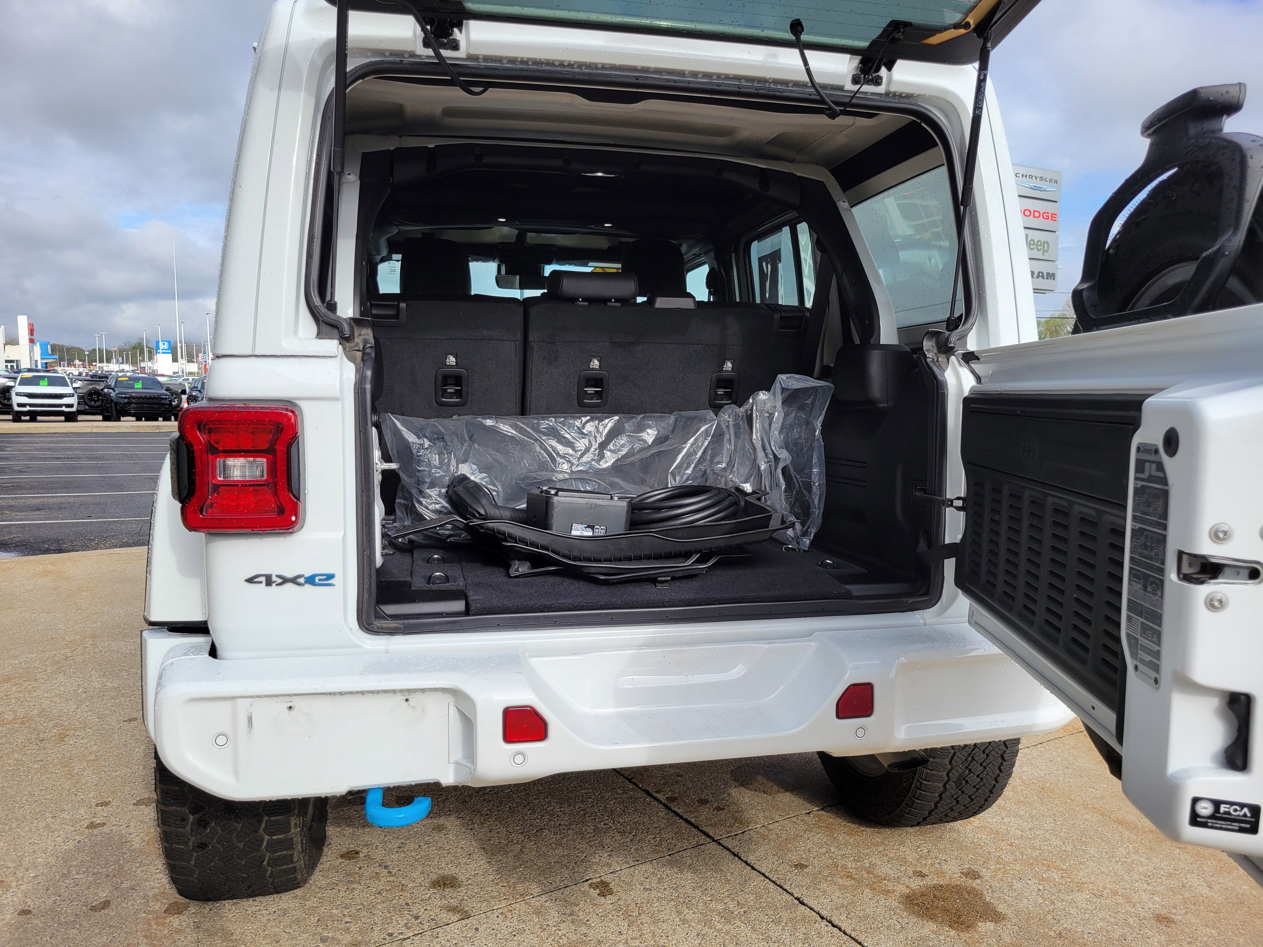 2024 Jeep Wrangler 4xe Summit 4xe