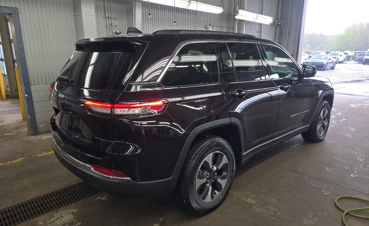2022 Jeep Grand Cherokee 4xe Limited 4x4