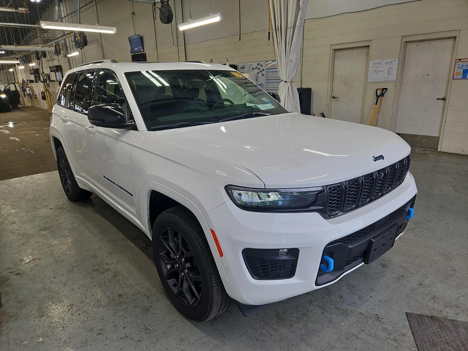 2024 Jeep Grand Cherokee Anniversary Edition 4xE