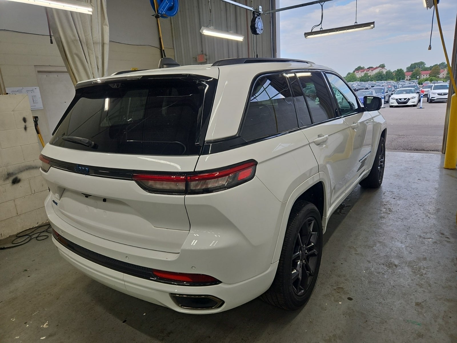 2024 Jeep Grand Cherokee Anniversary Edition 4xE