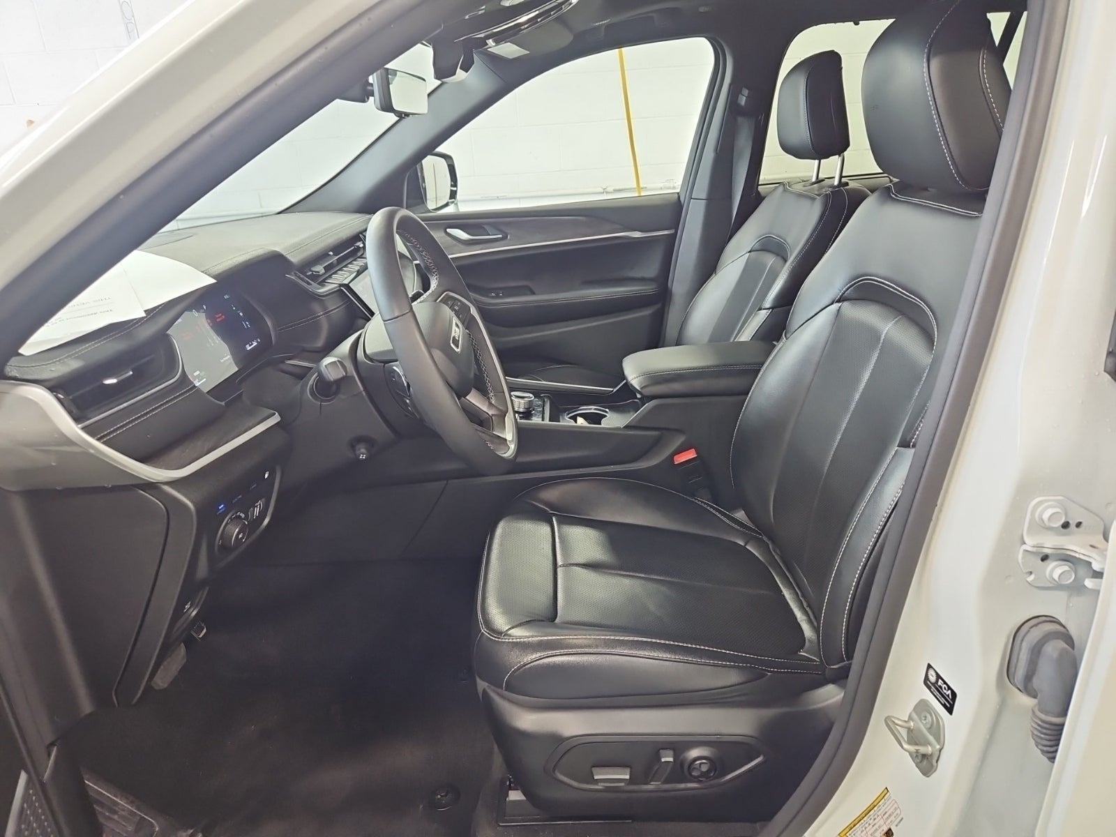 2024 Jeep Grand Cherokee Anniversary Edition 4xE