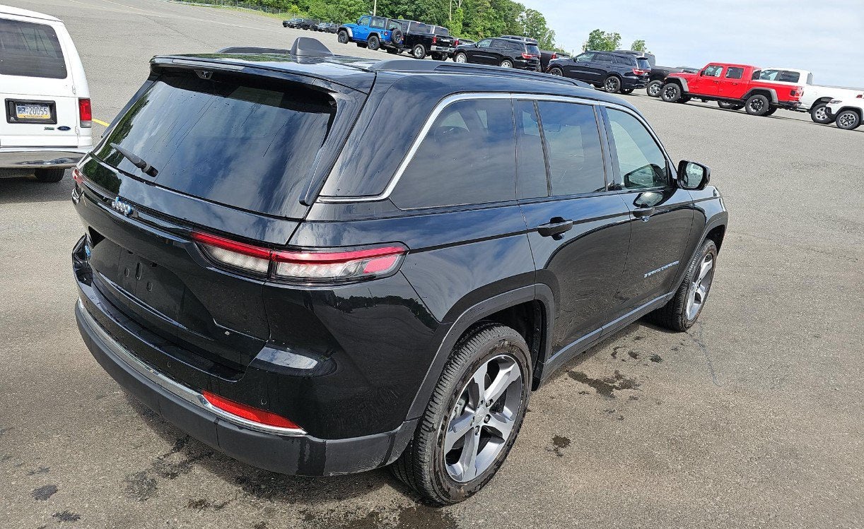 2024 Jeep Grand Cherokee 4xe 4DR 4WD