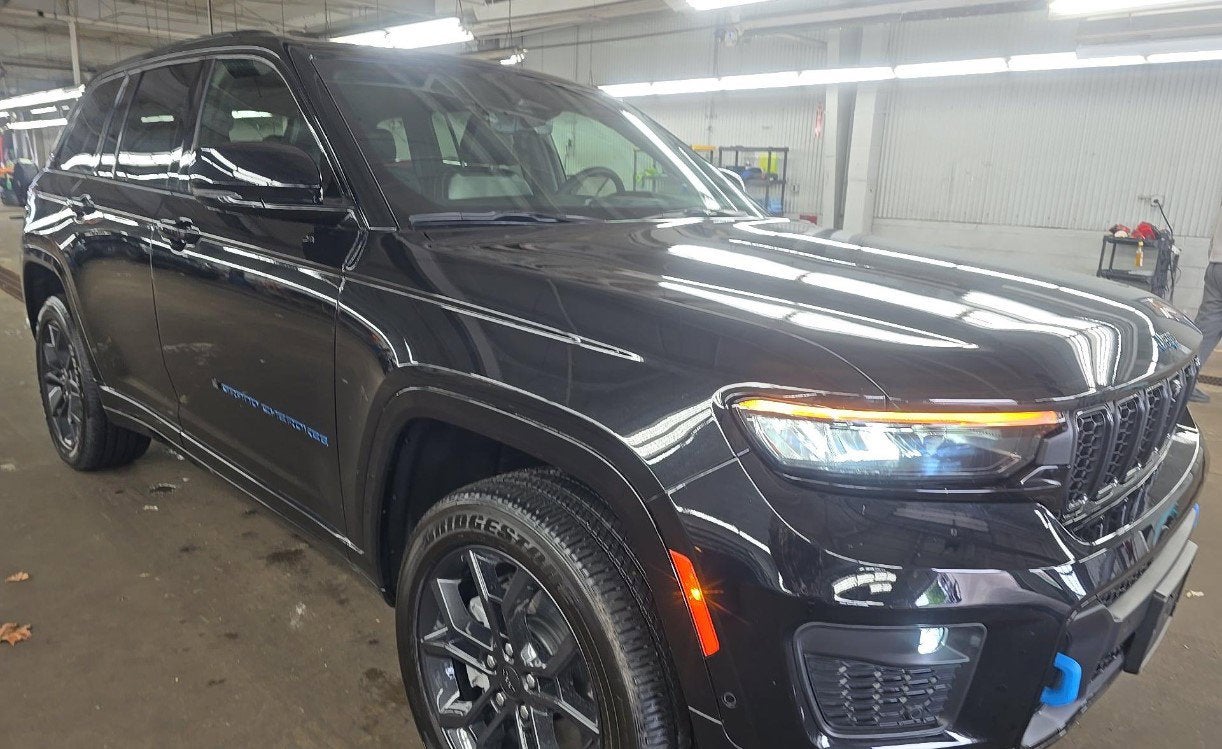 2024 Jeep Grand Cherokee 4xe Anniversary Edition