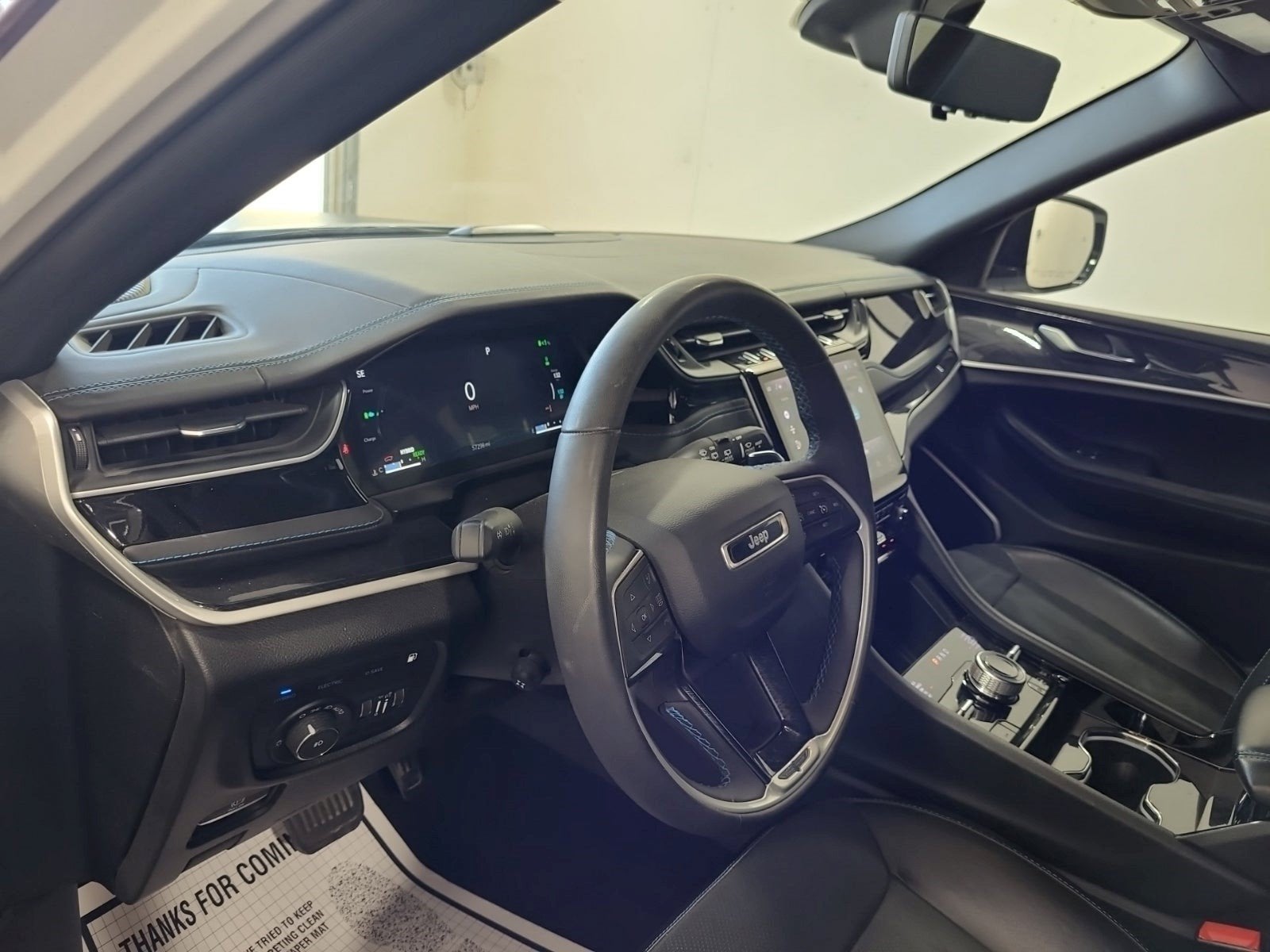 2022 Jeep Grand Cherokee 4xe Trailhawk 4x4