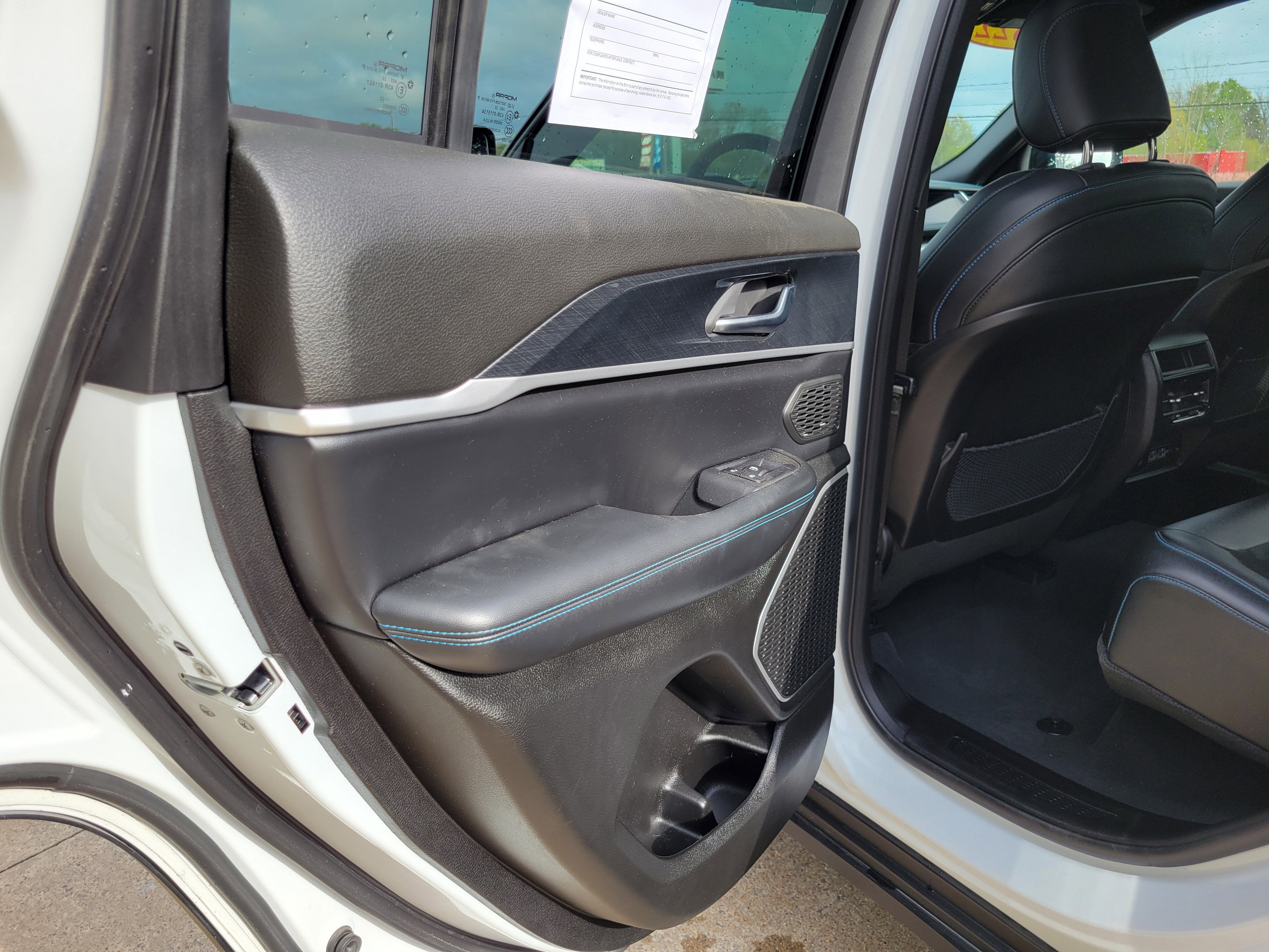 2022 Jeep Grand Cherokee 4xe Trailhawk 4x4