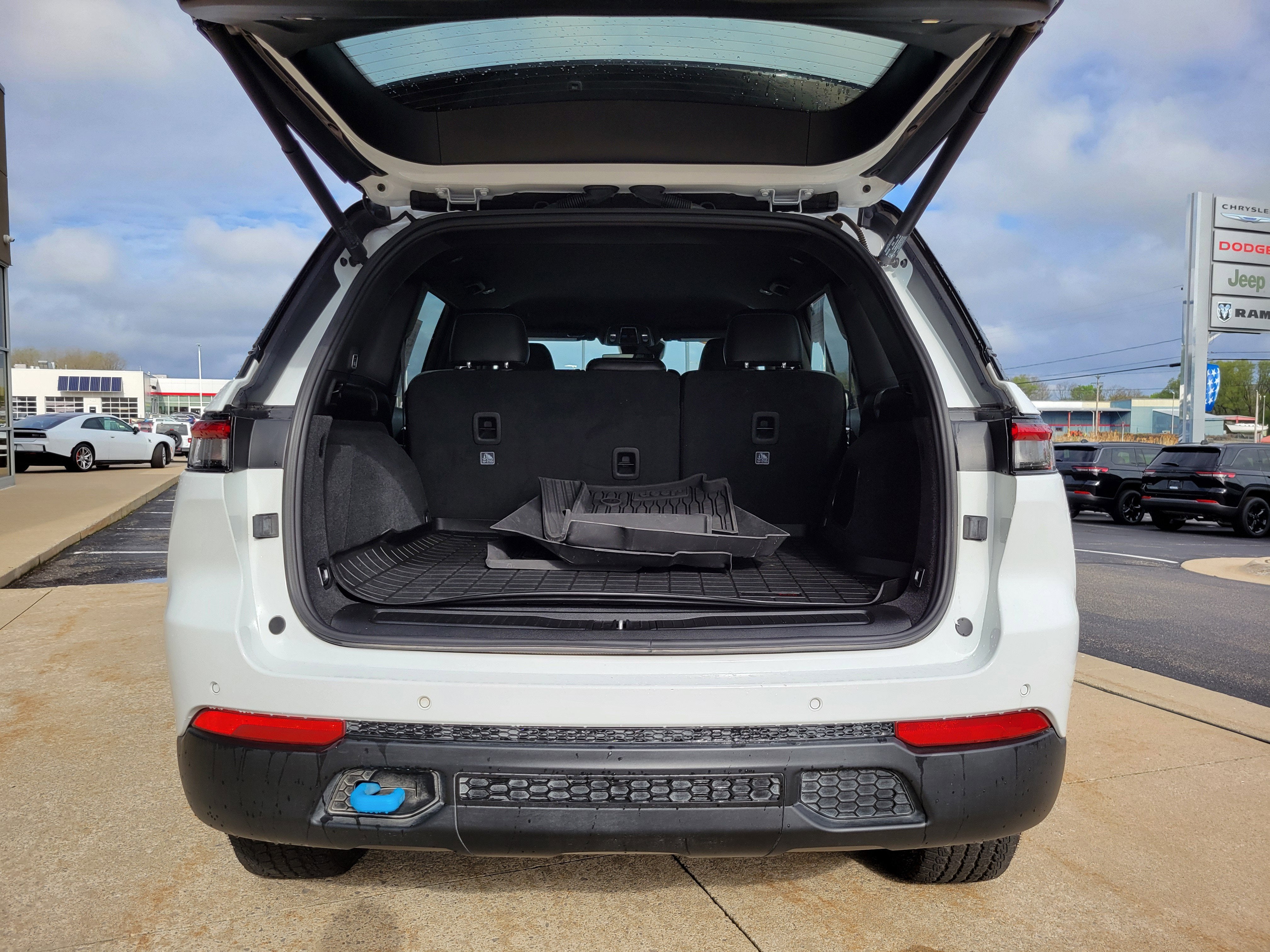 2022 Jeep Grand Cherokee 4xe Trailhawk 4x4