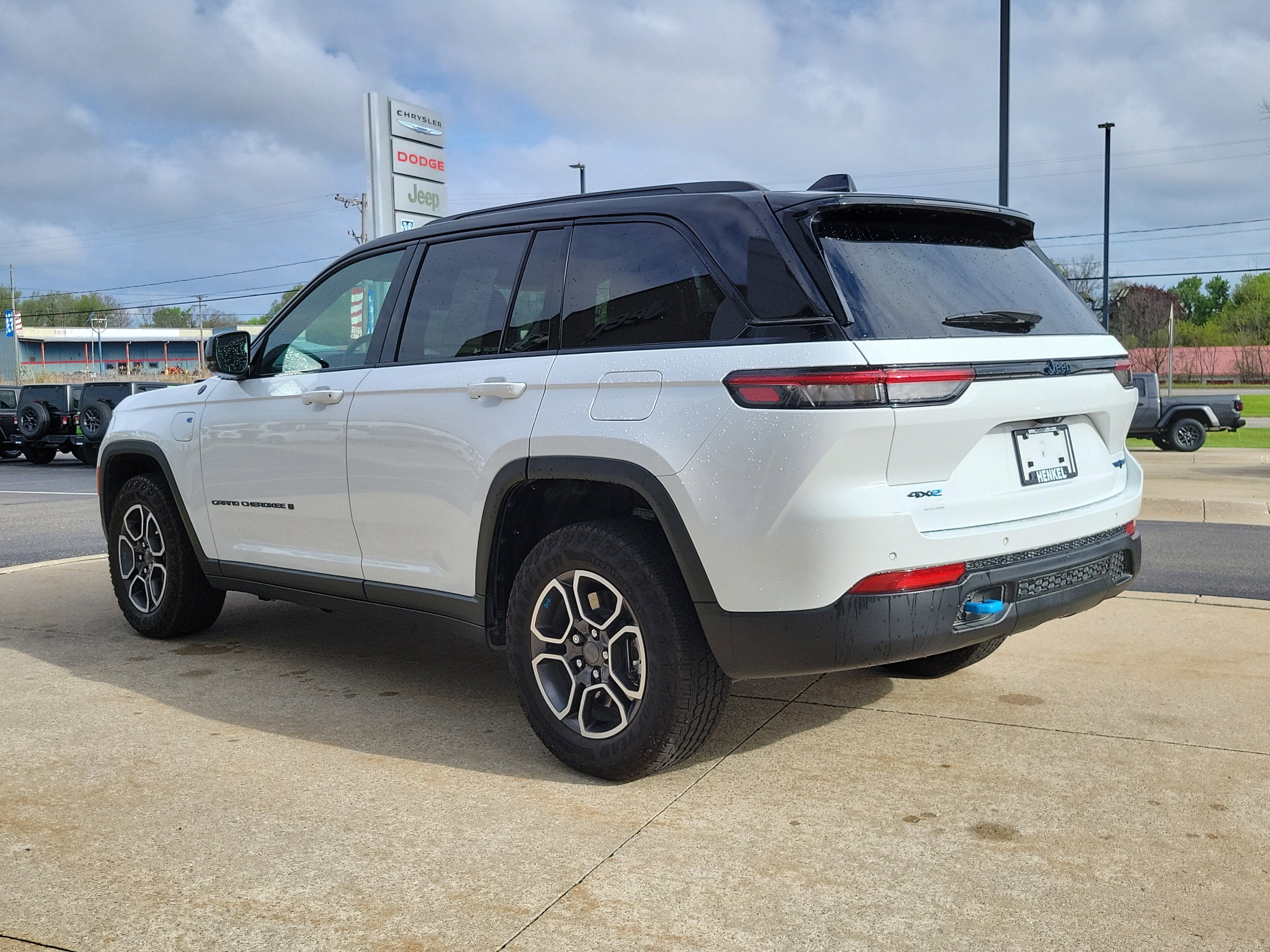 2022 Jeep Grand Cherokee 4xe Trailhawk 4x4