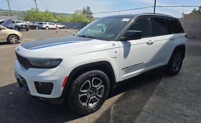 2023 Jeep Grand Cherokee 4xe Trailhawk