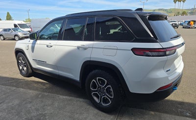2023 Jeep Grand Cherokee 4xe Trailhawk